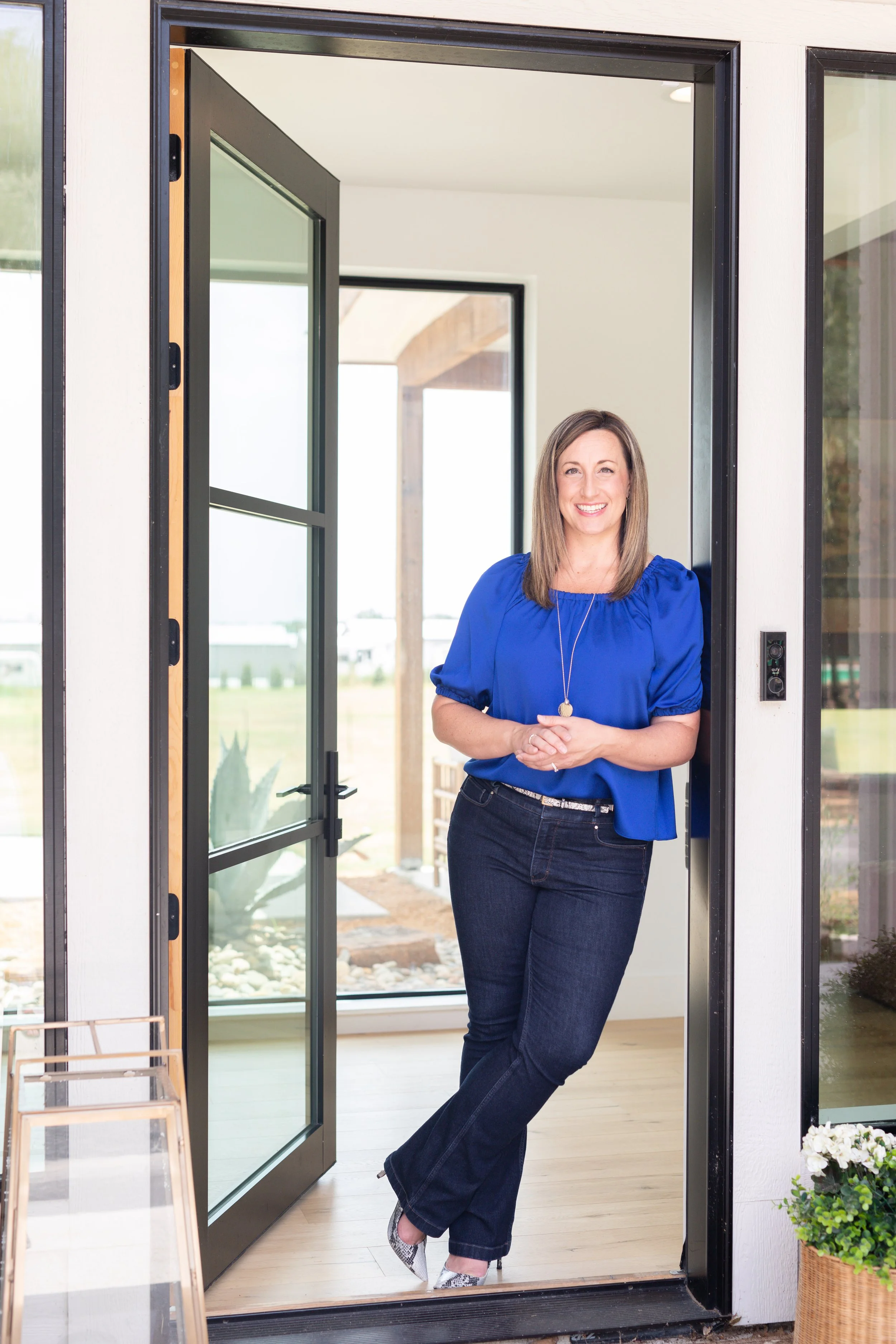 Lyndsey Monahan Branding Session-51.jpg