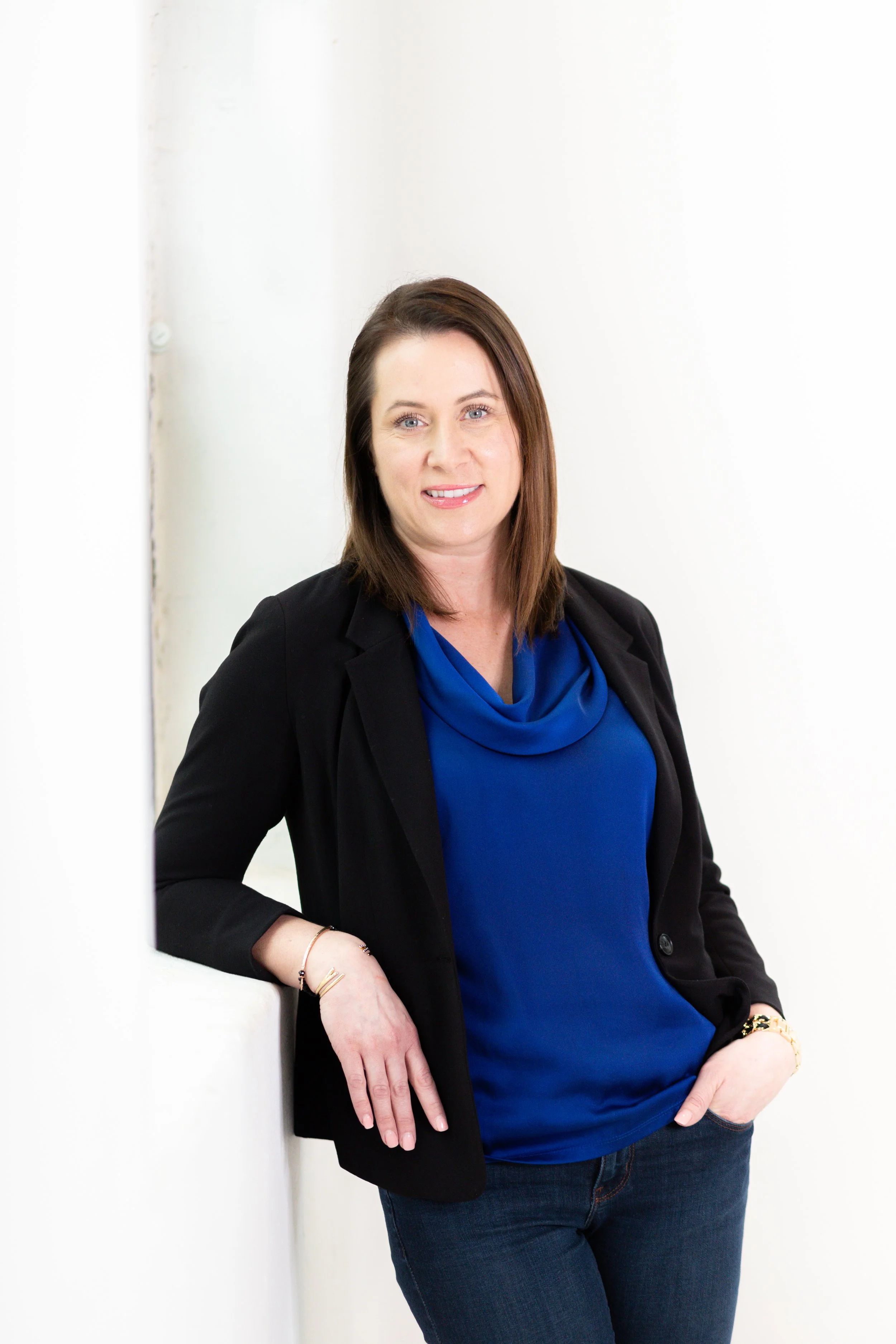 Rachel Gibson Headshot Mini Session-10.jpg