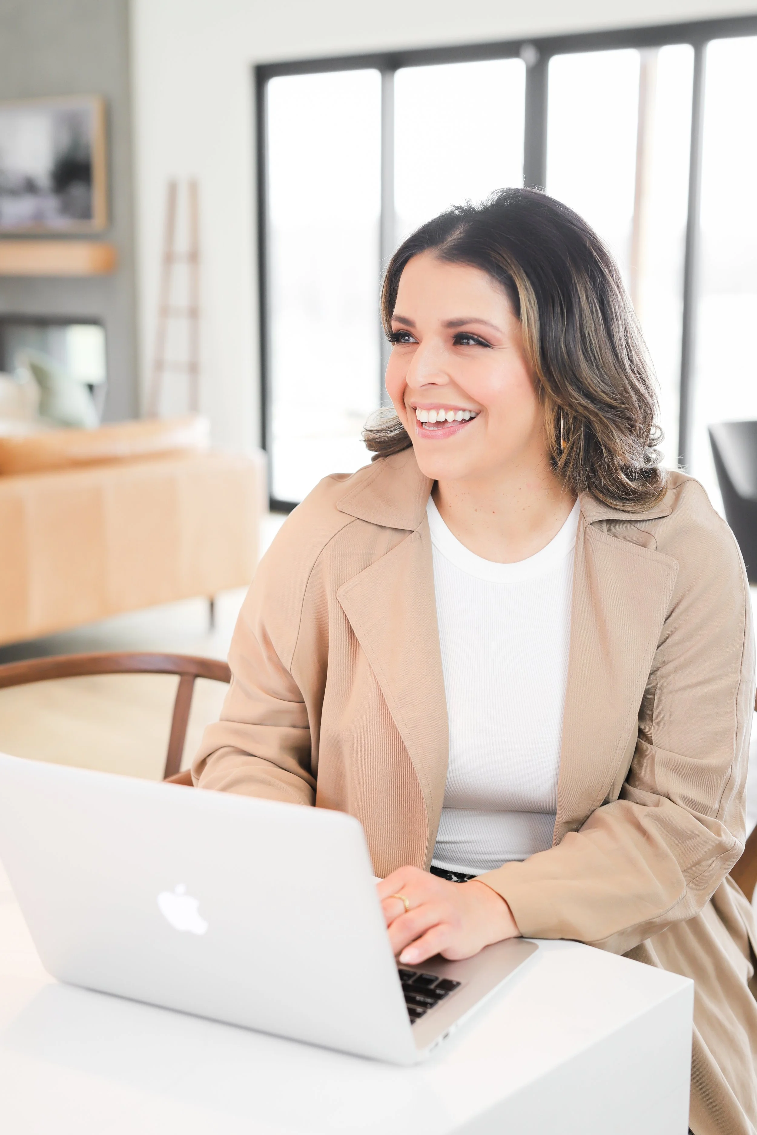 Erica Anaya Branding Session-77.jpg