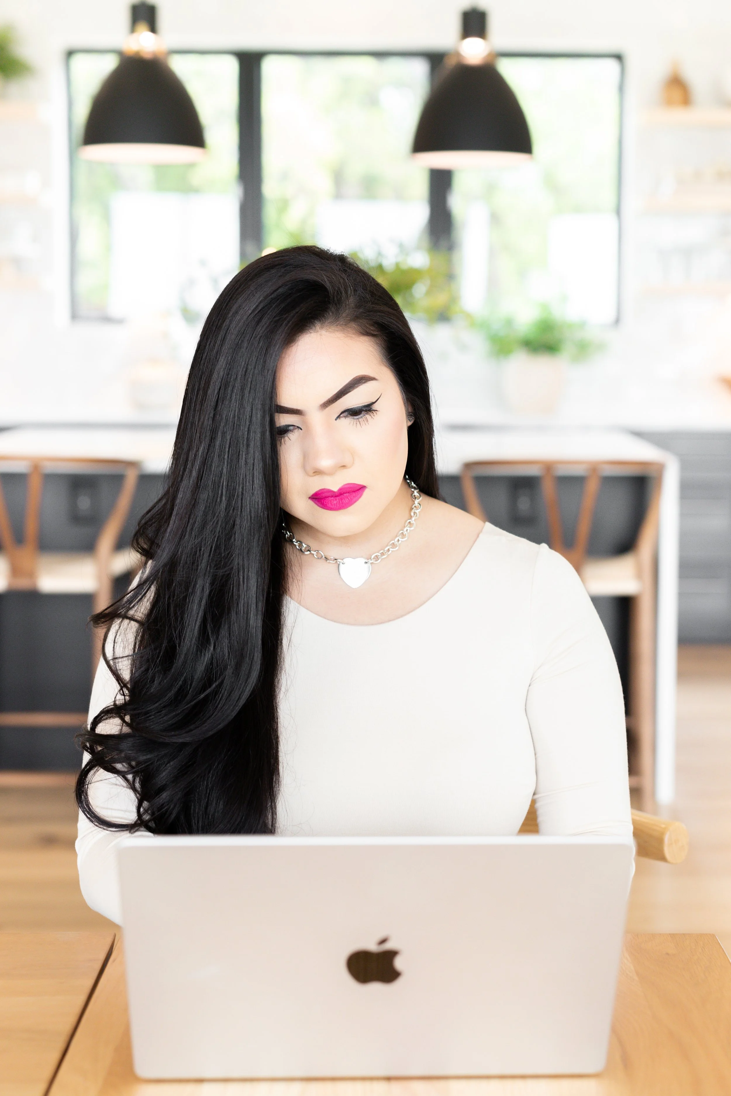 Viviana Shoulders Branding Session-24.jpg