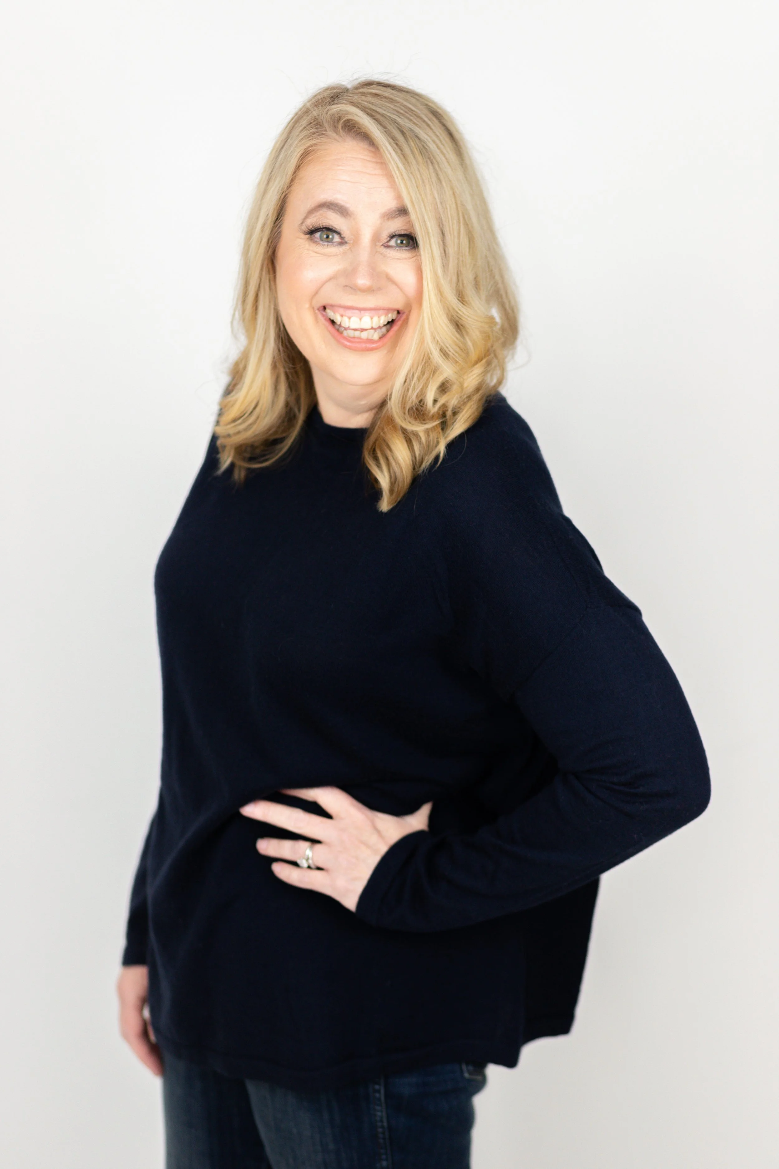 Jaime Thompson Mini Branding Session-8.jpg