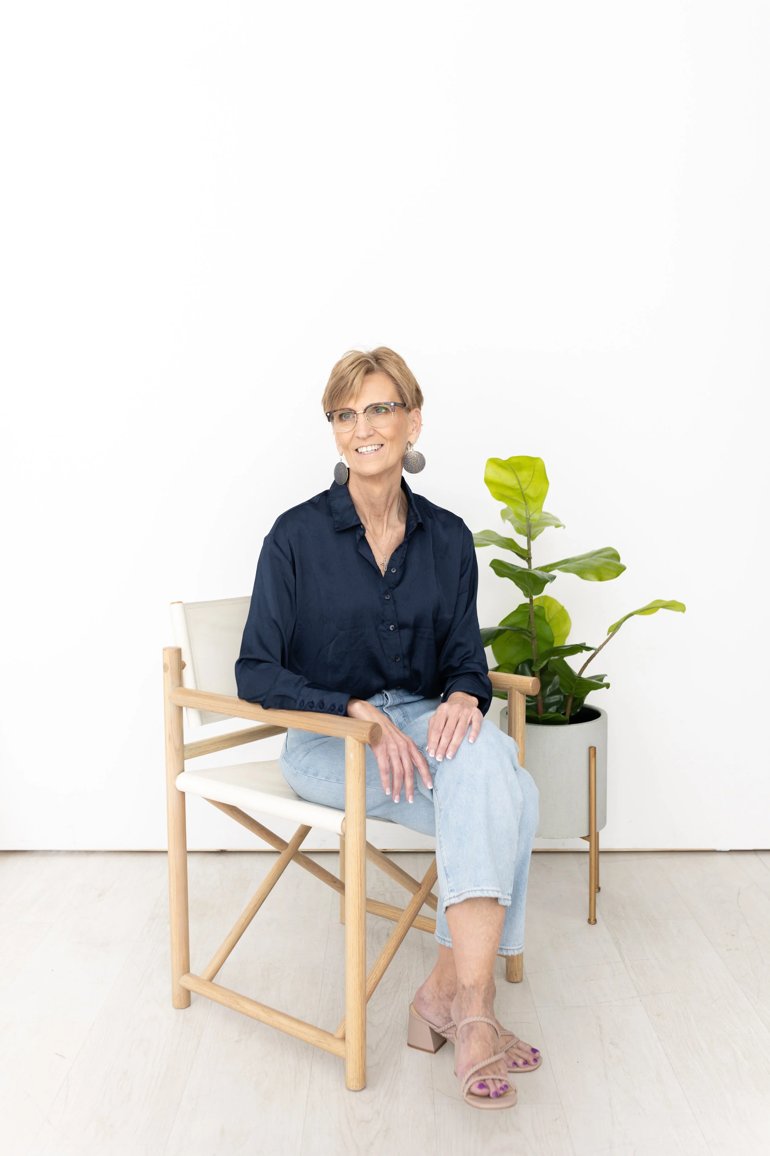 Chandler Hoagland Headshot Mini Session-8.jpg