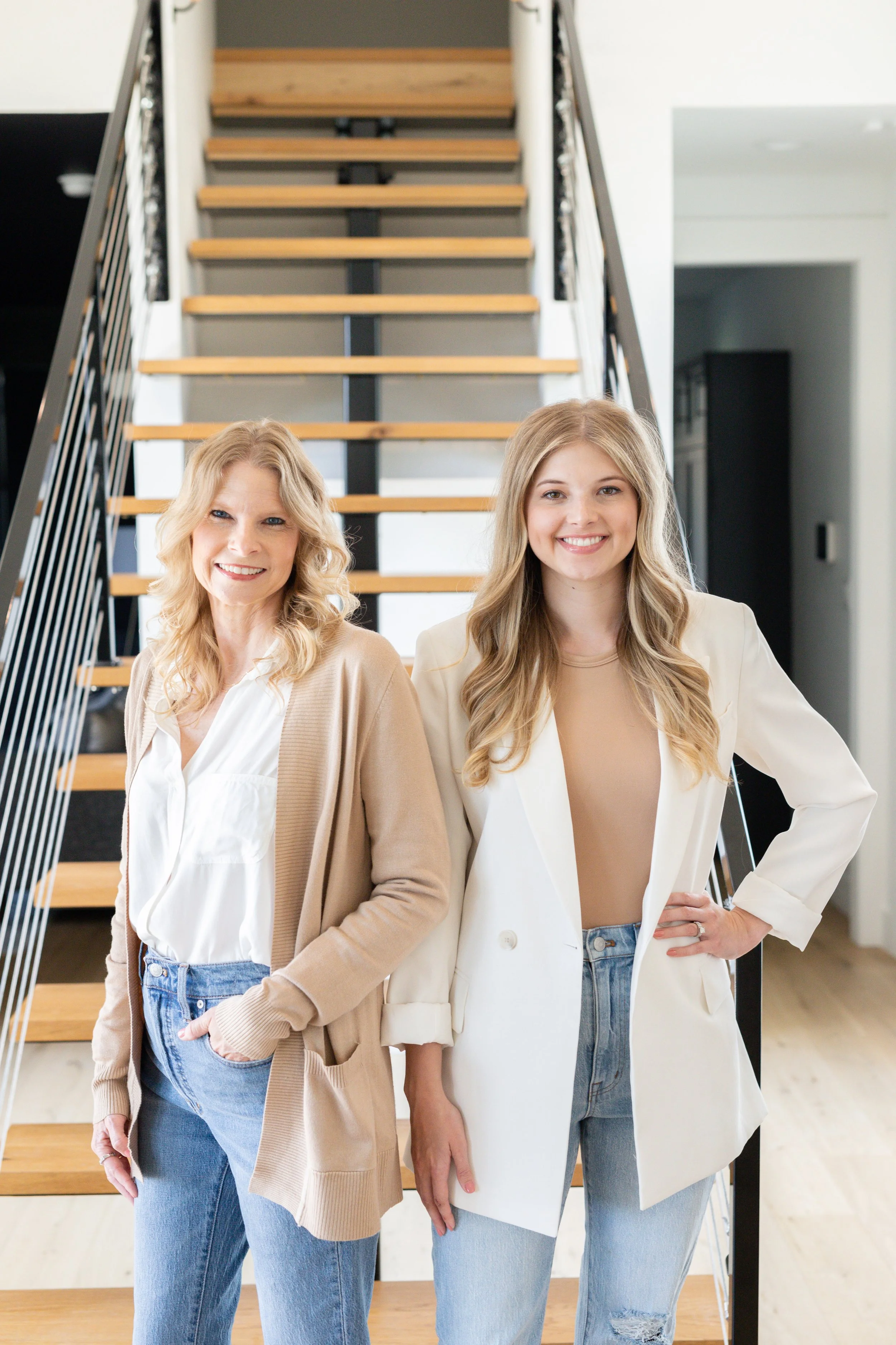 Courtney Forsberg Branding Session-8.jpg