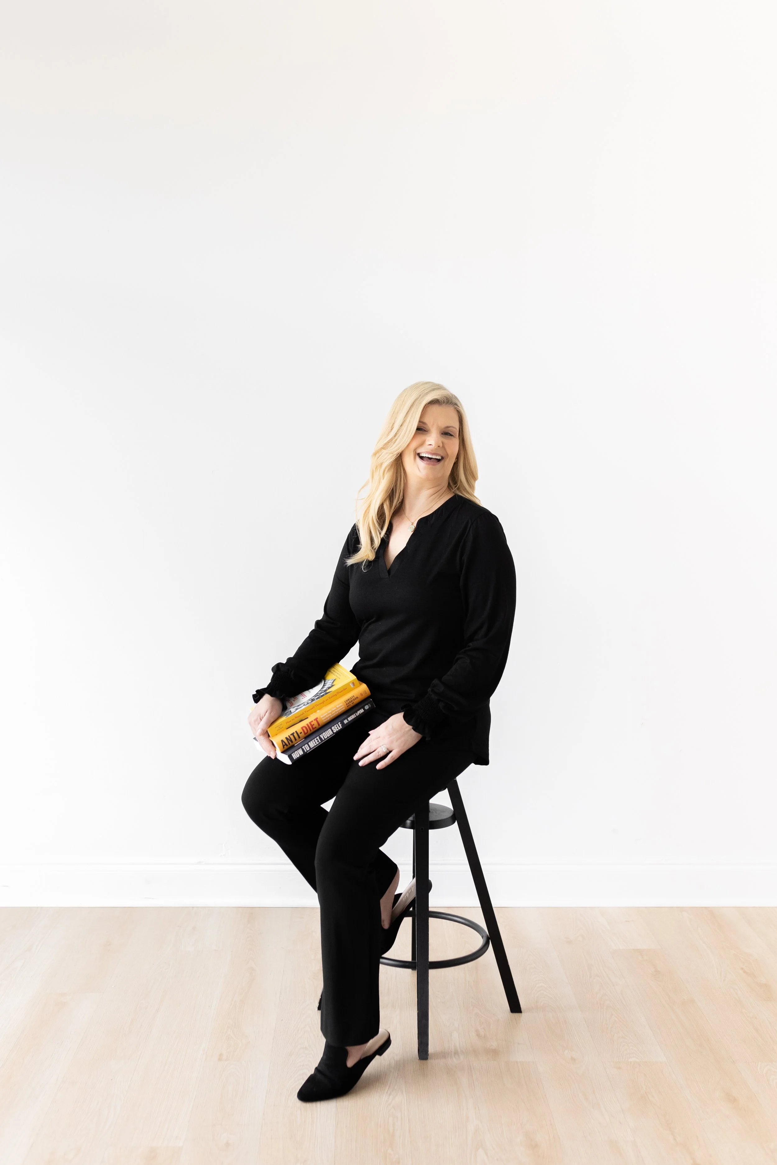 Brandy Walker Branding Session -30.jpg