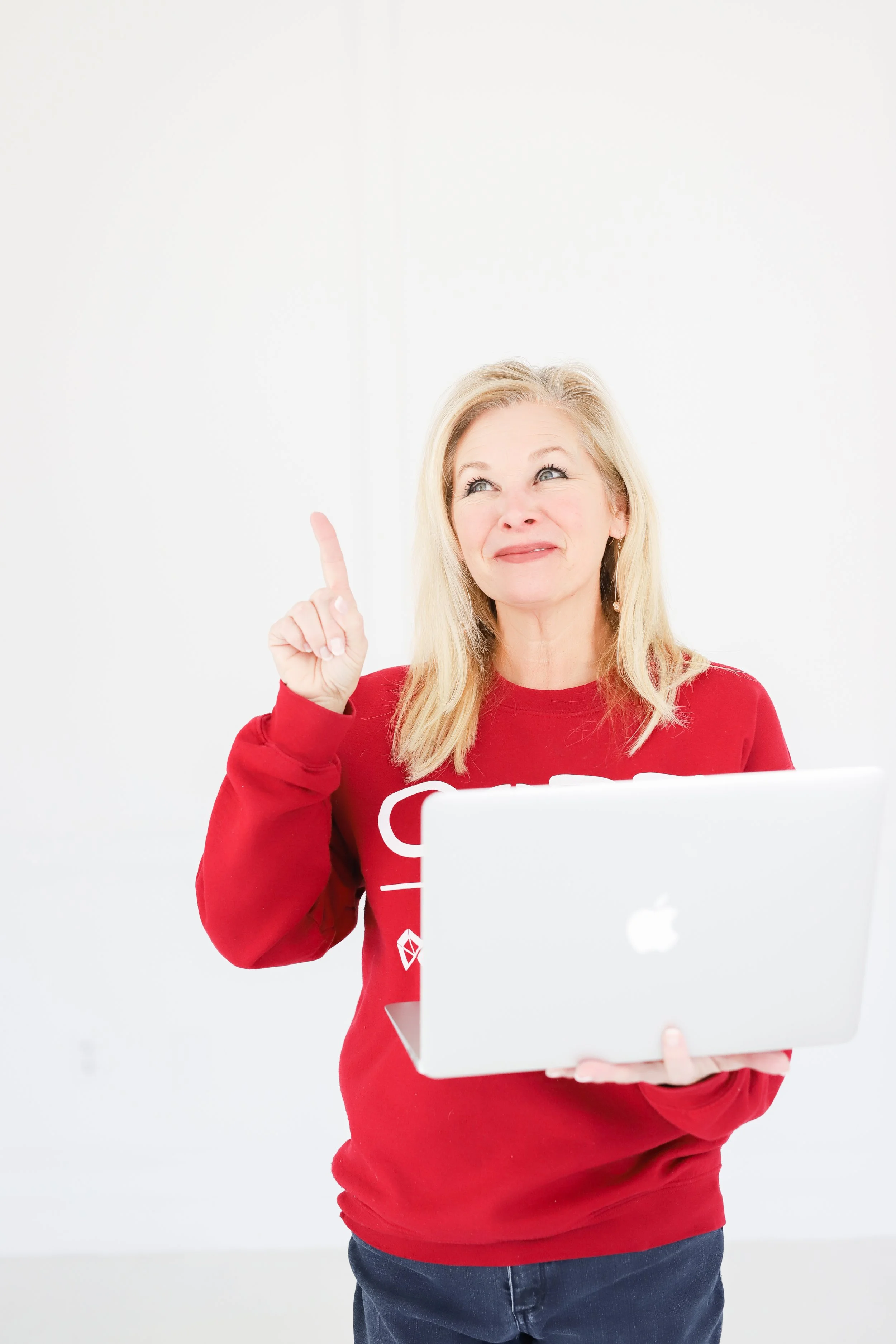 Meredith Quach Branding Session-9.jpg