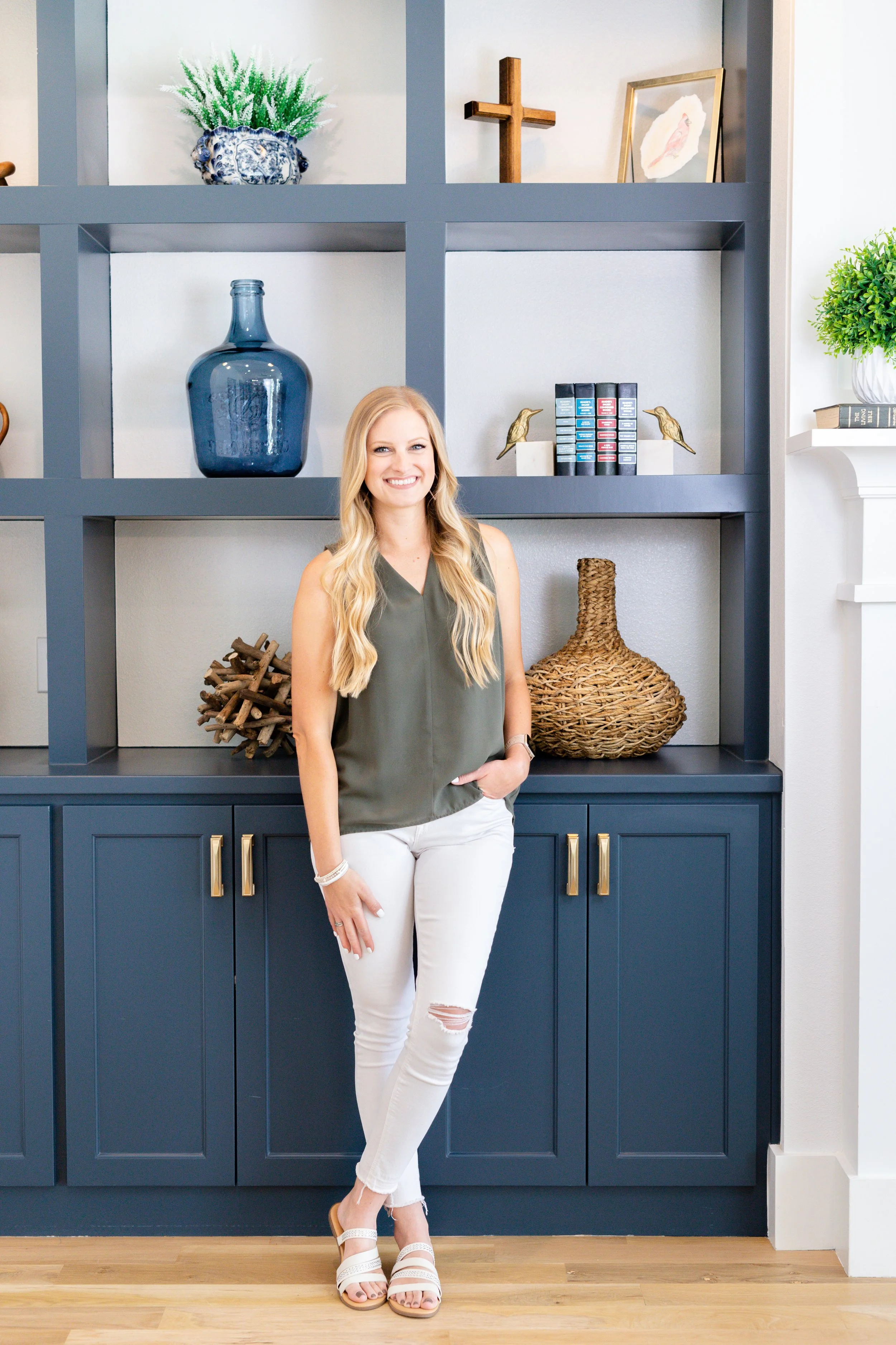 Tomie Fox Branding Session-95.jpg