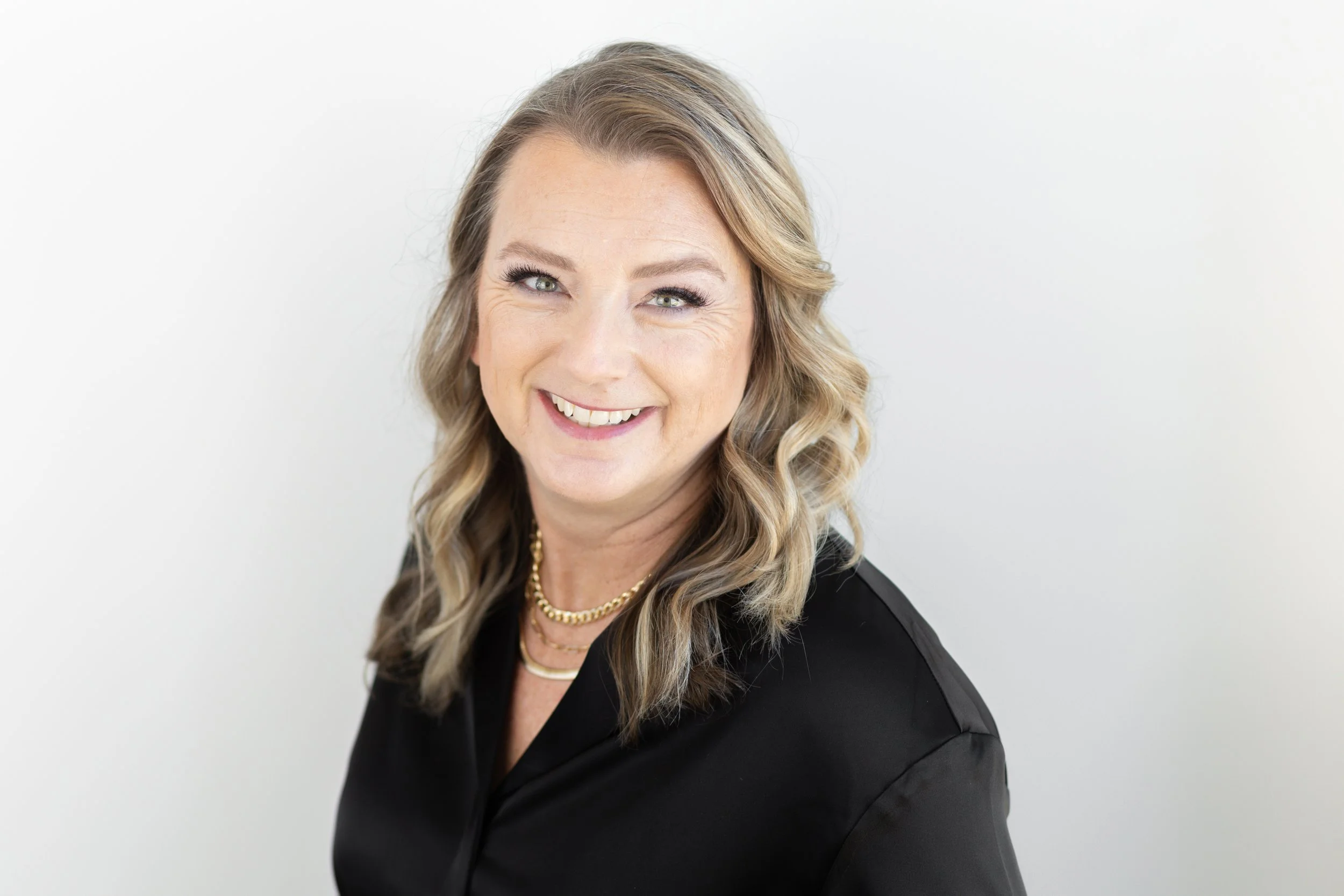 Kim McLelland Branding Session-3.jpg