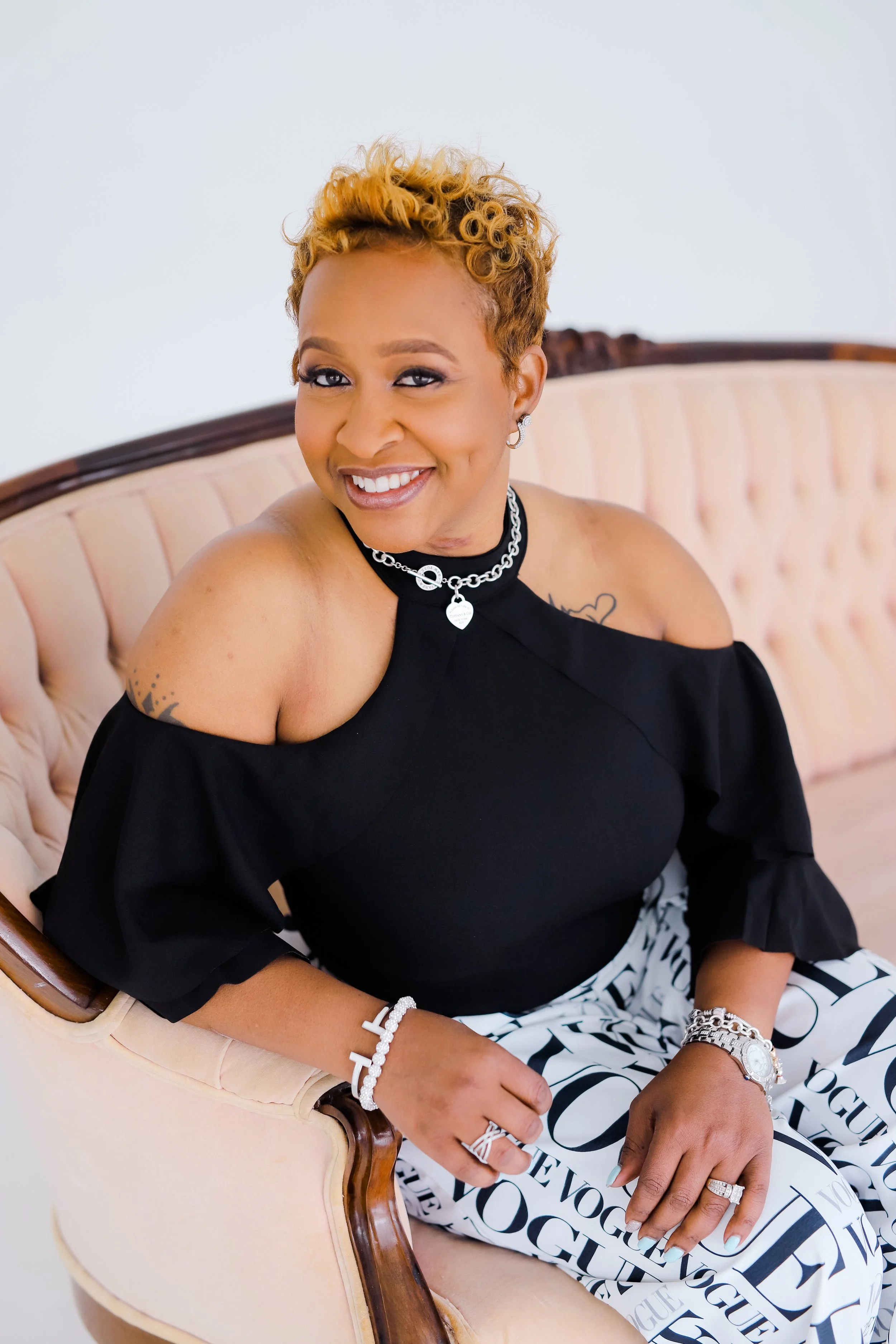 Shivonne Carolina Branding Session-87.jpg