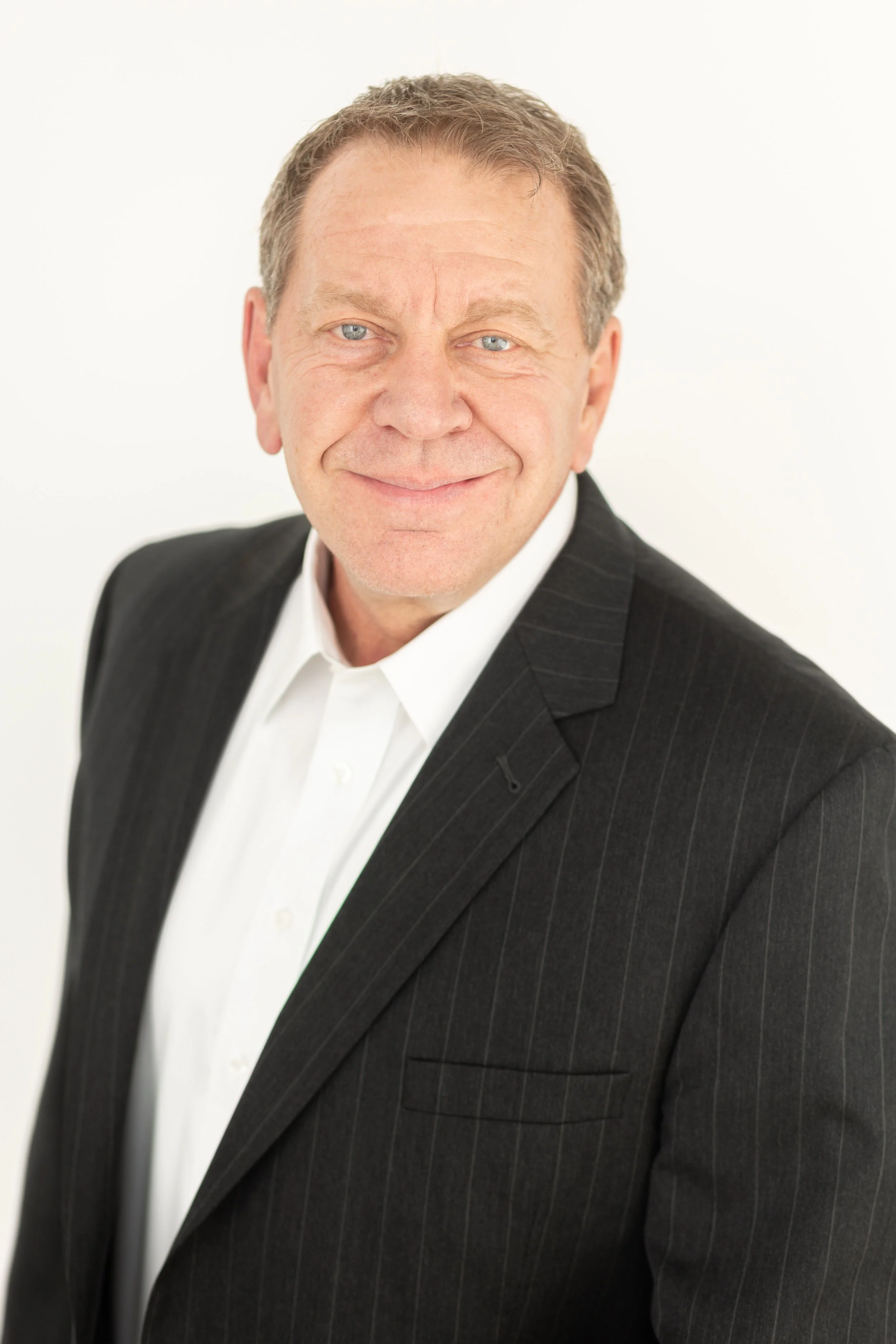 Ronnie Wright Headshot Mini Session-12.jpg