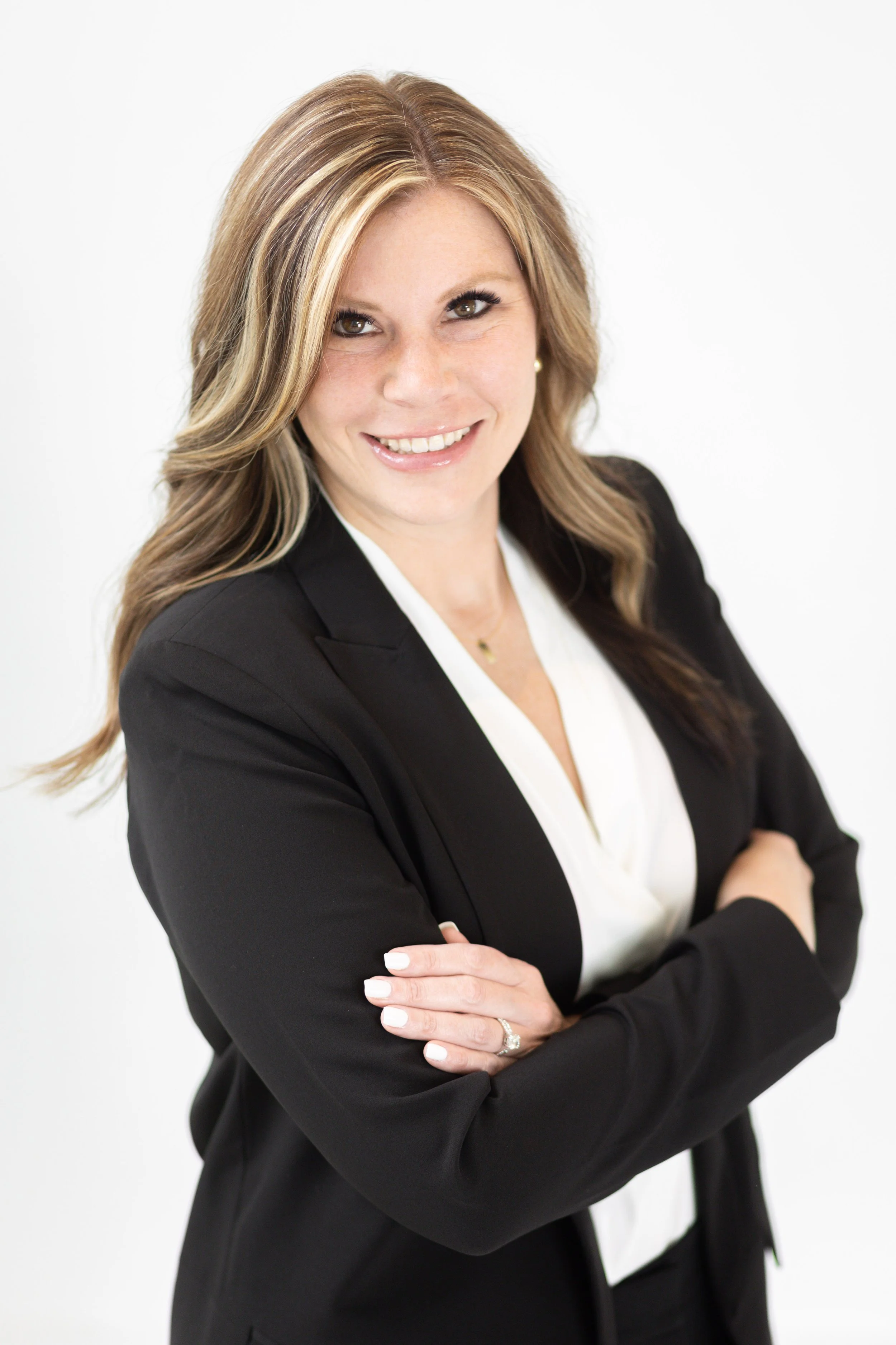 Lisa Valdez Headshot Mini Session-5.jpg