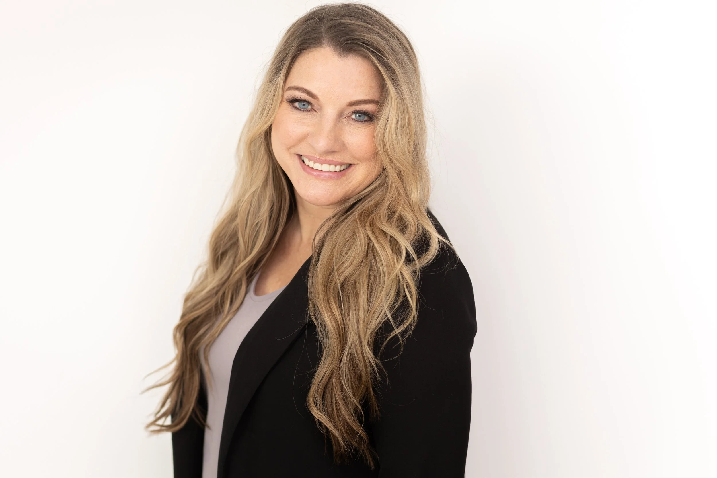 Holly Torri Branding Session-57.jpg