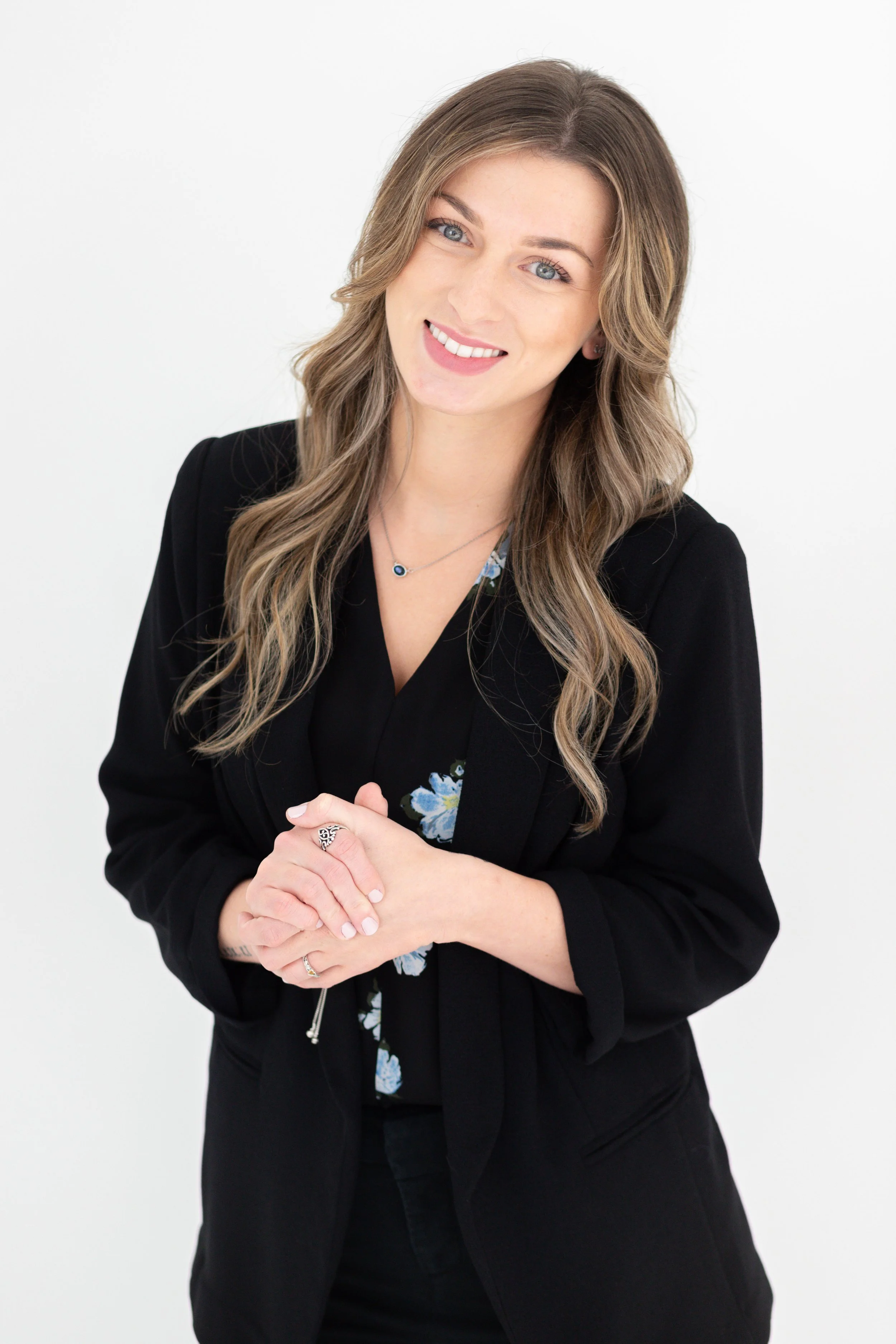 Maddie Tedder Headshot Mini Sesion-11.jpg