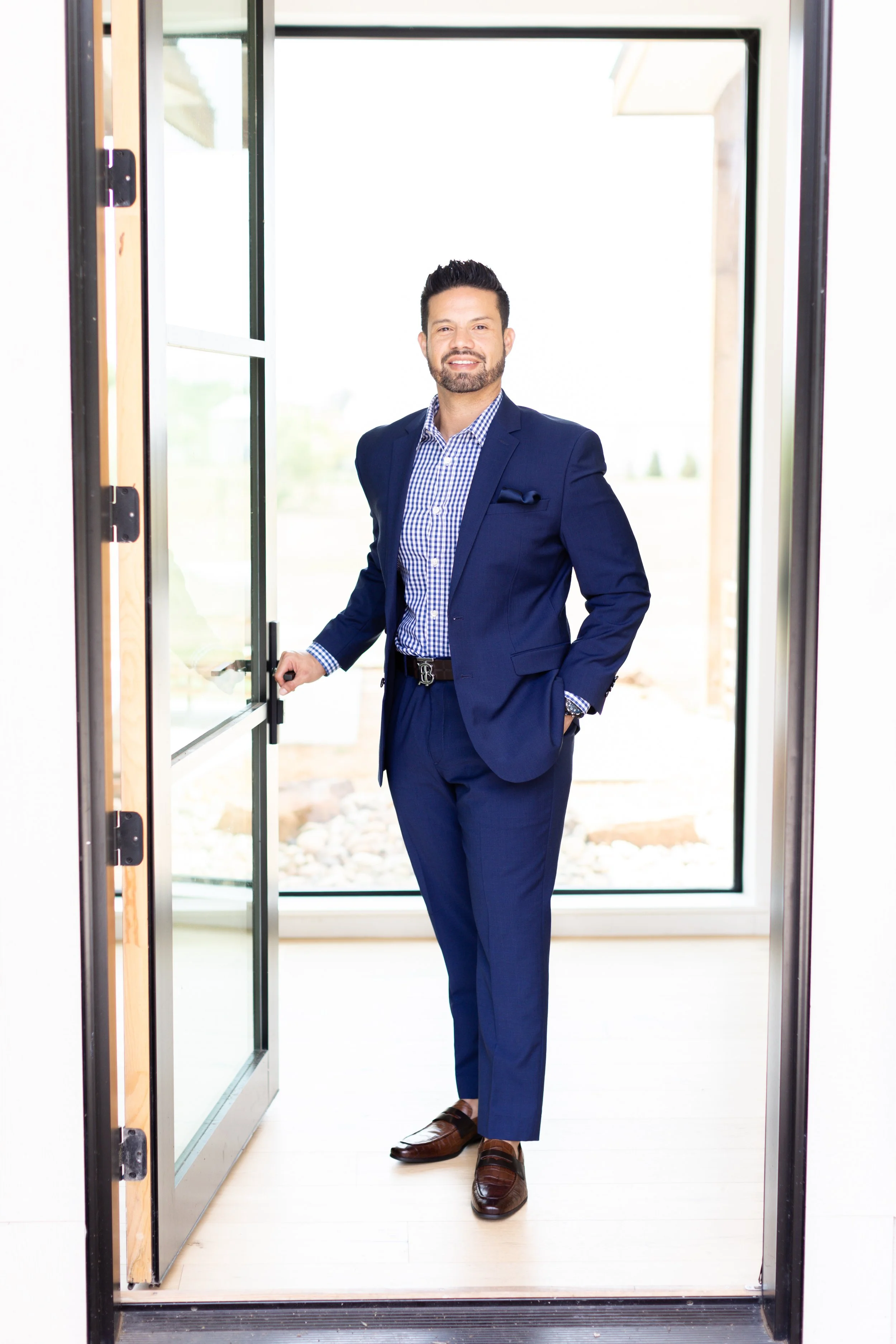 Gustavo Farrach Branding Session-78.jpg