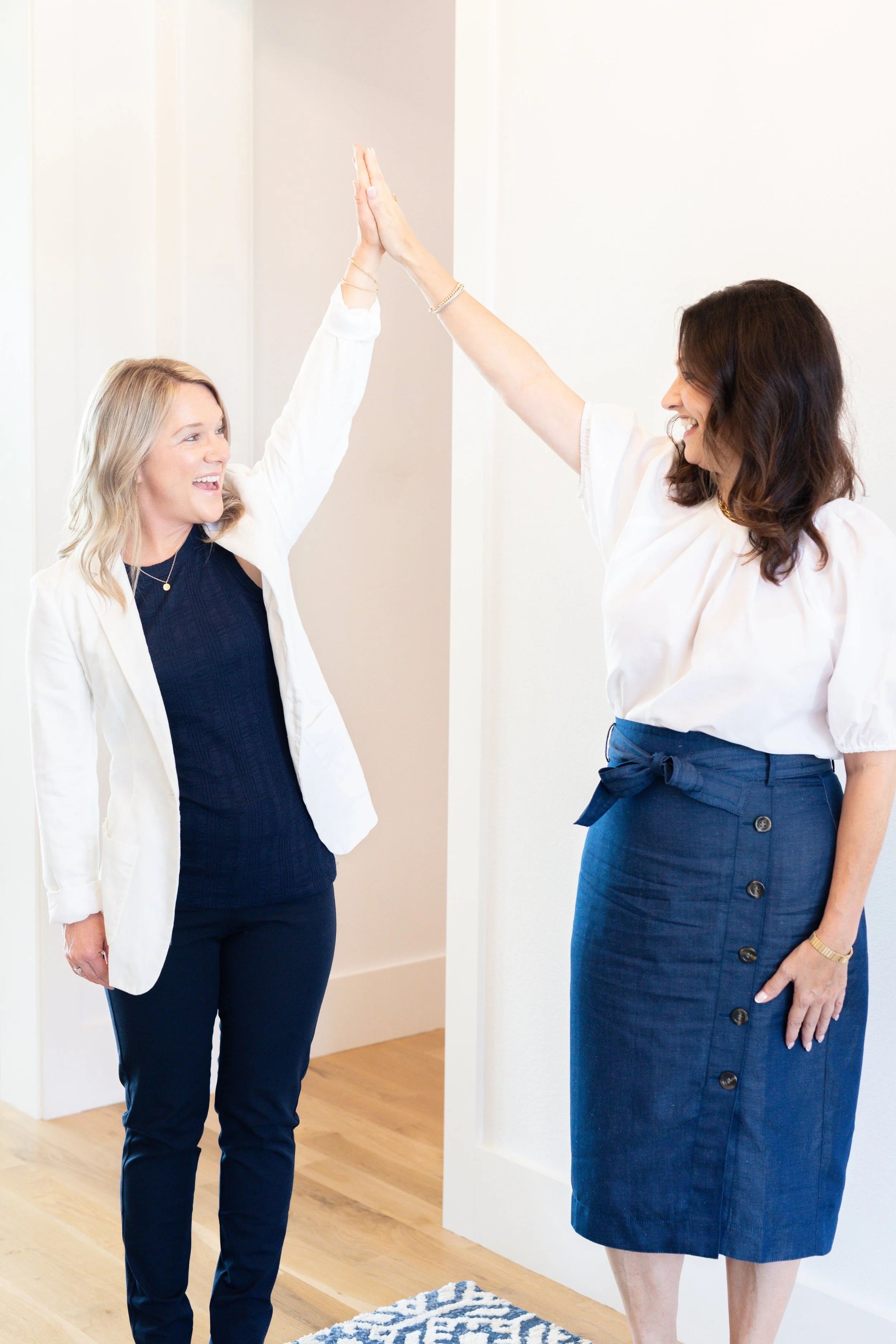 Tomie Fox Branding Session-73.jpg