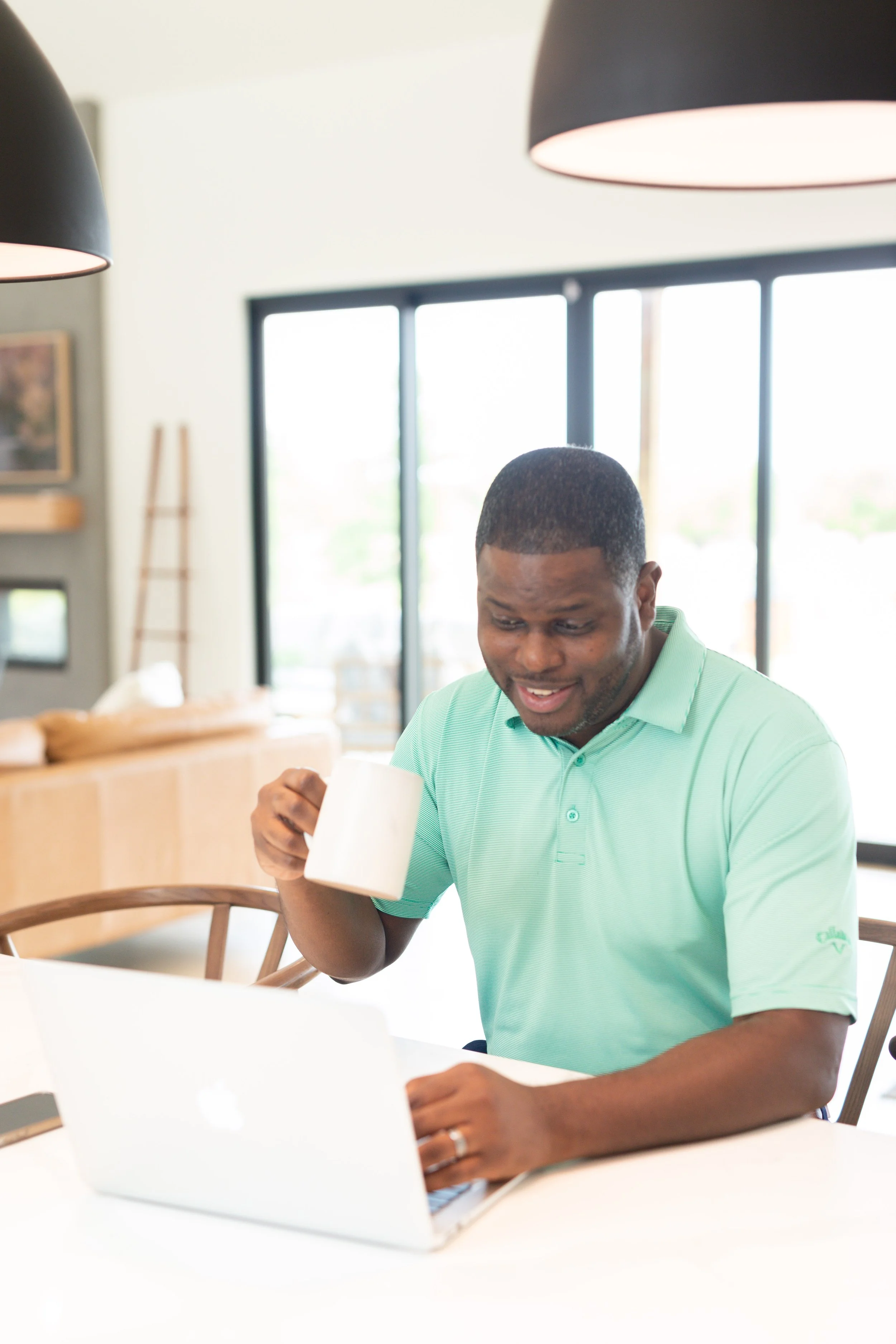 Lyndsey Monahan Branding Session-101.jpg