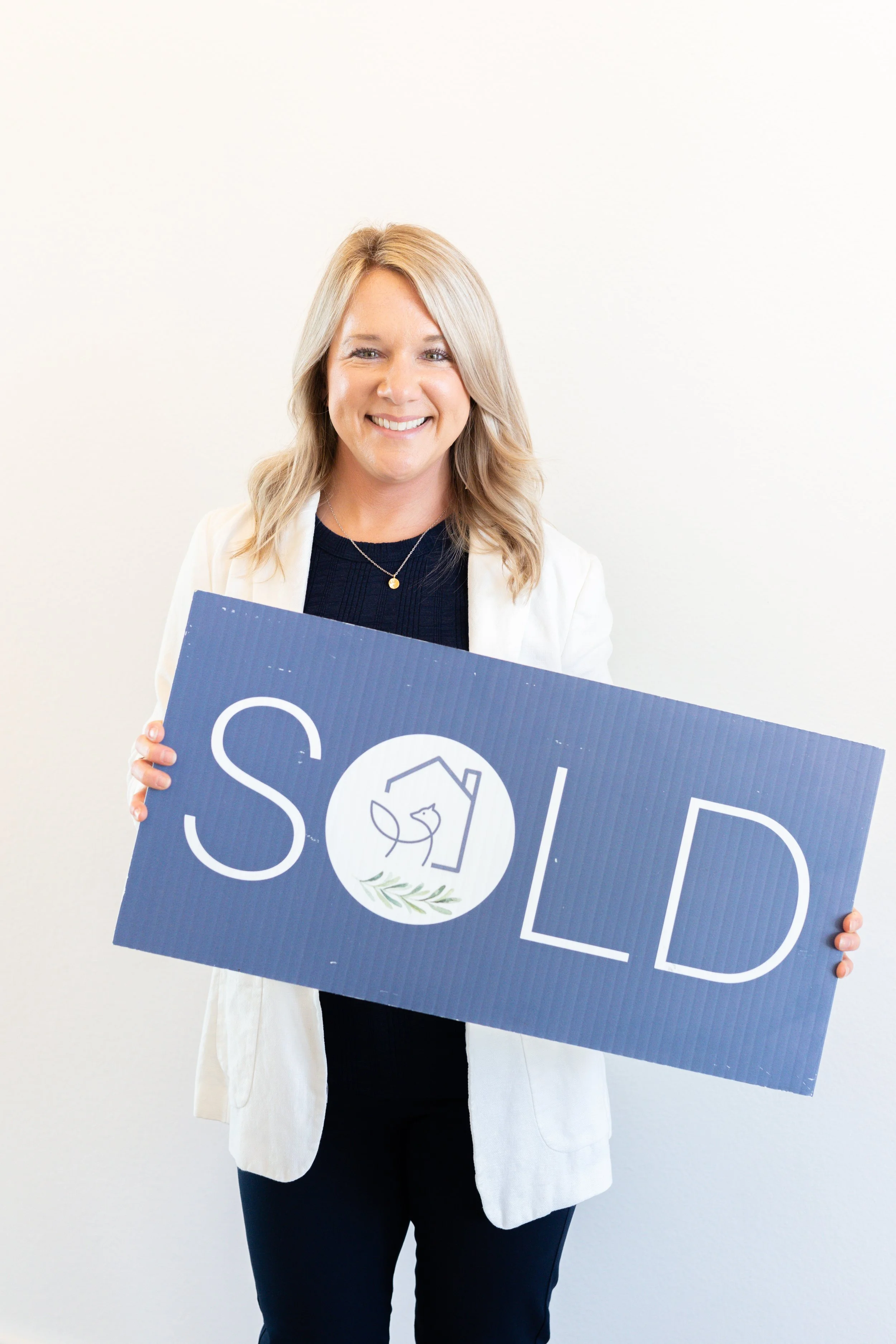 Tomie Fox Branding Session-60.jpg