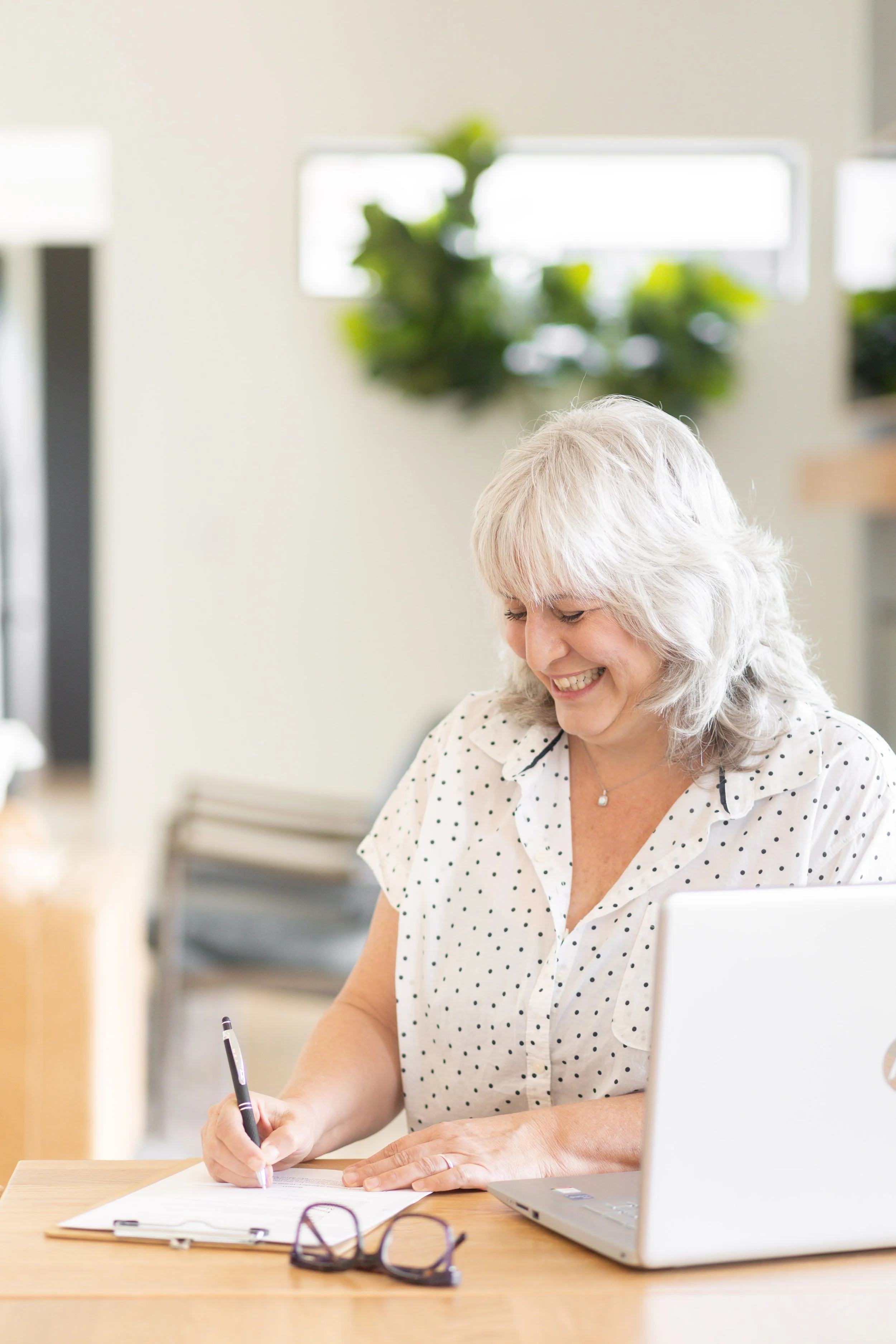 Holly Hinkle Branding Session-12.jpg