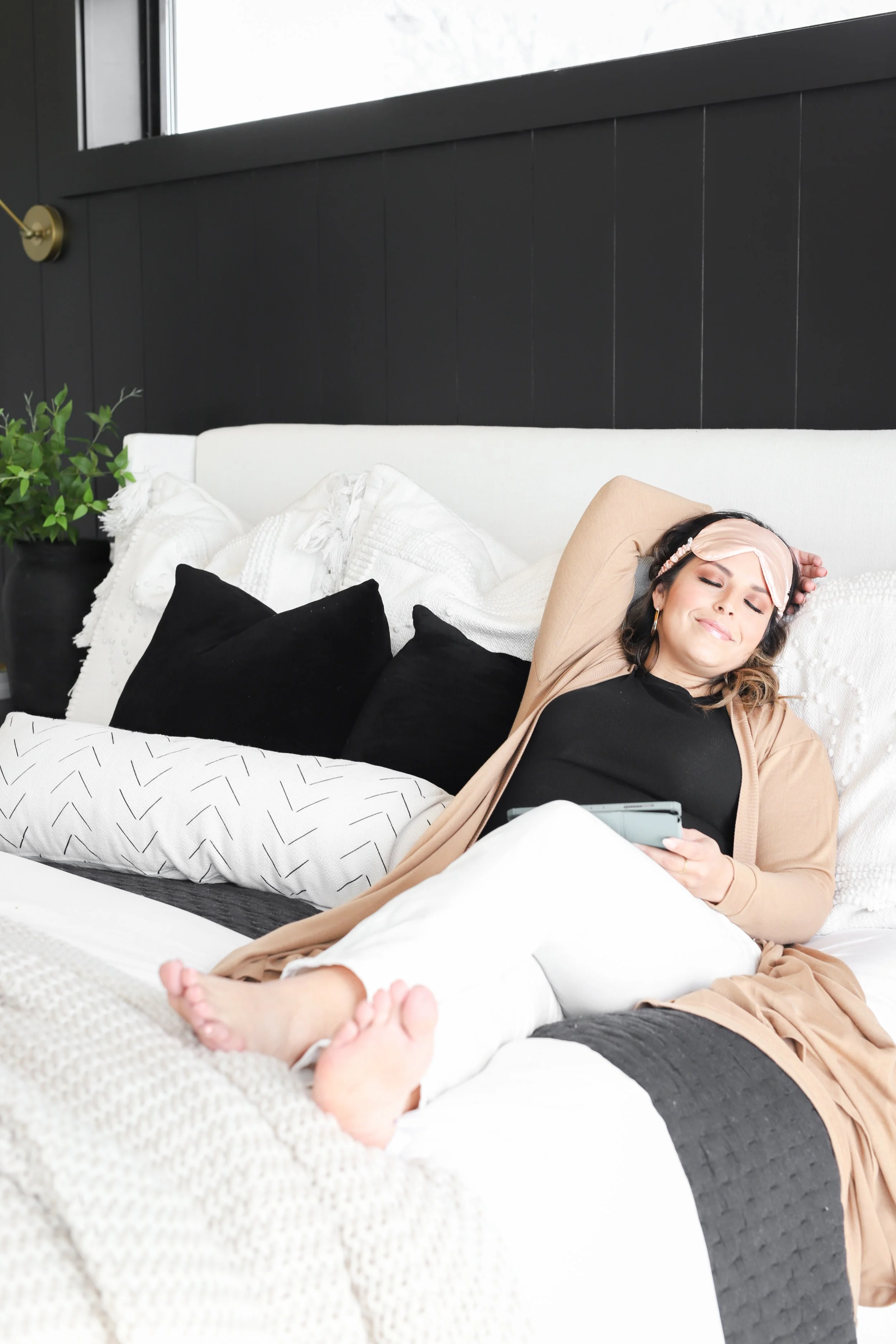 Erica Anaya Branding Session-58.jpg