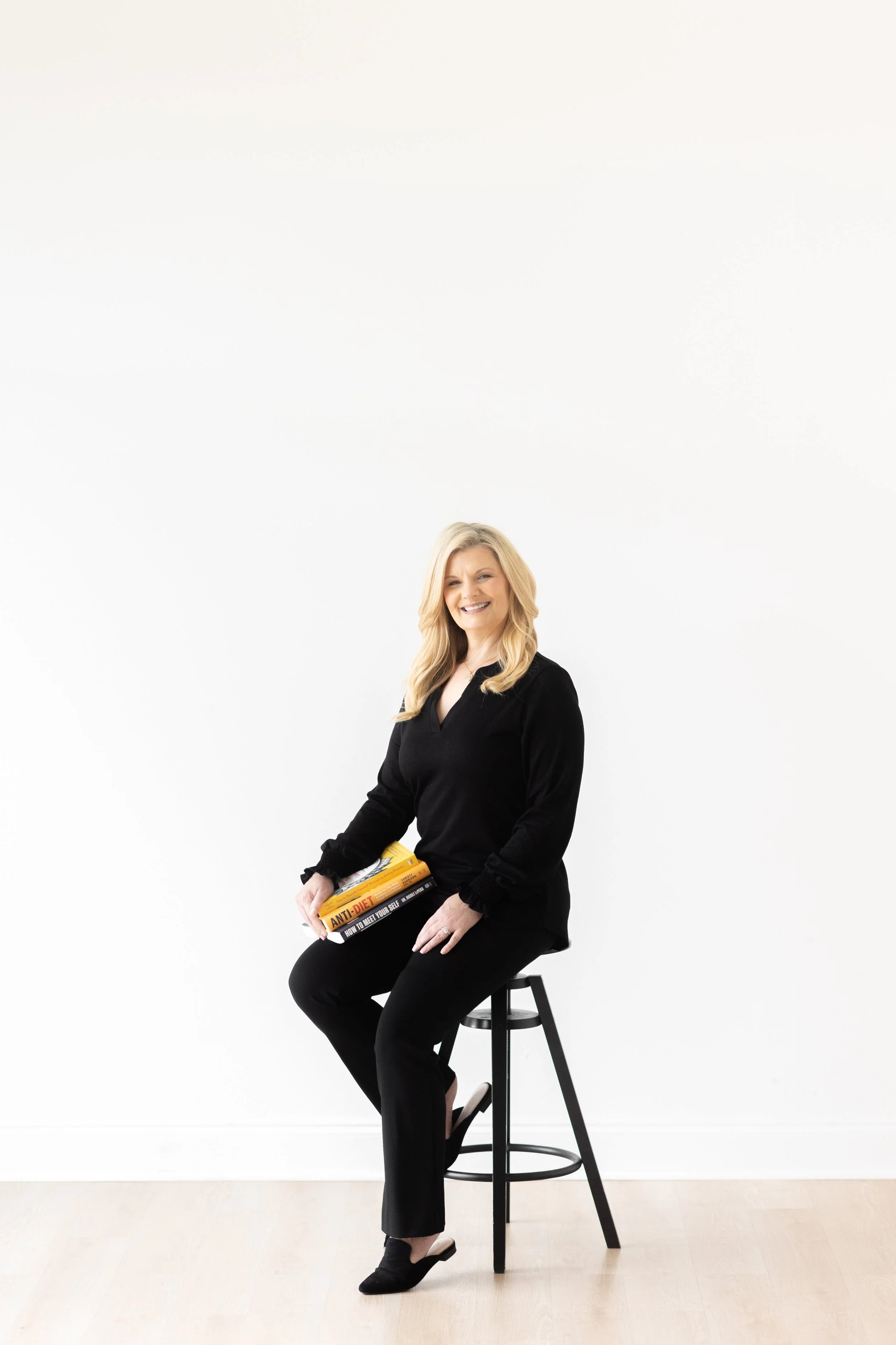 Brandy Walker Branding Session -45.jpg