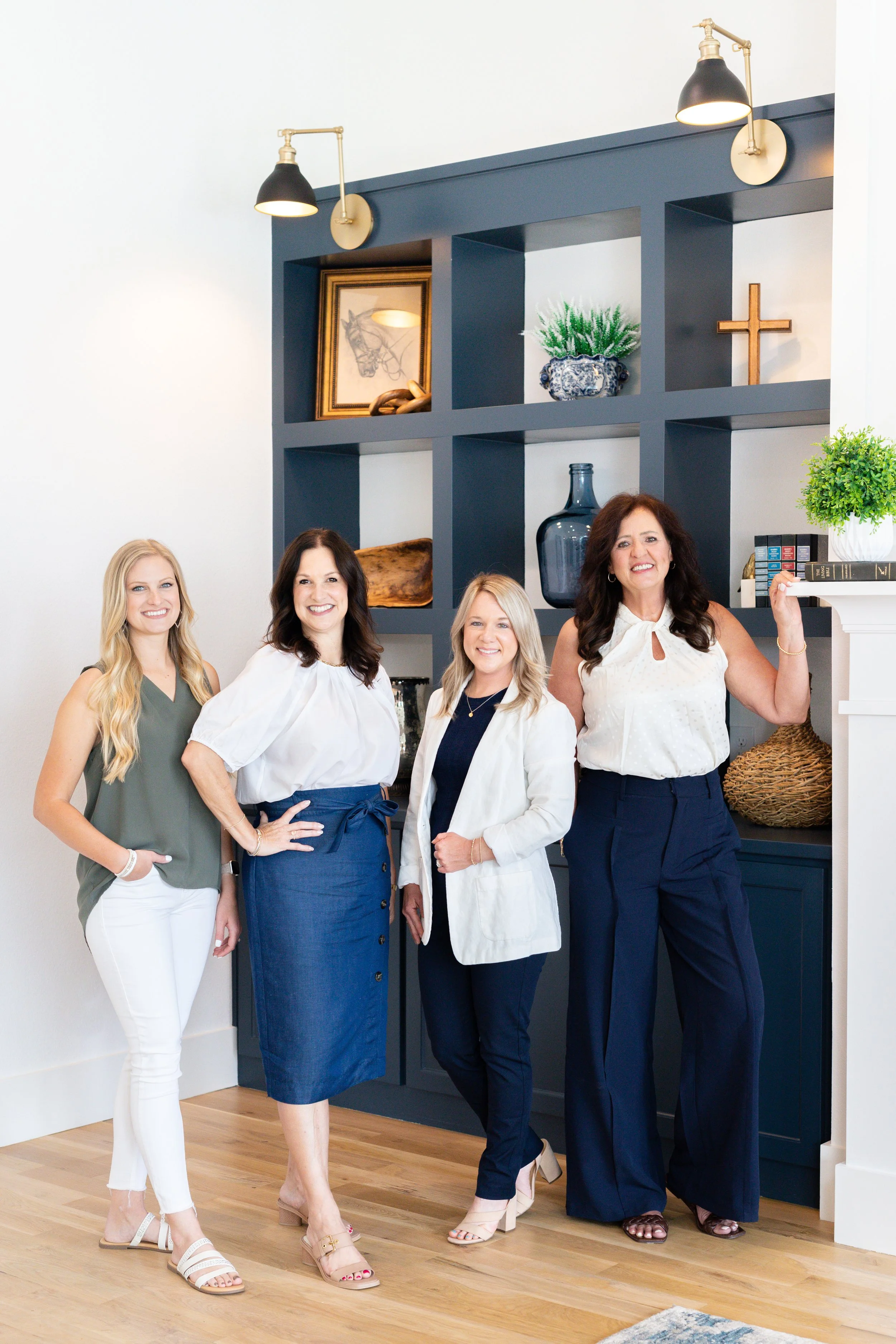 Tomie Fox Branding Session-89.jpg