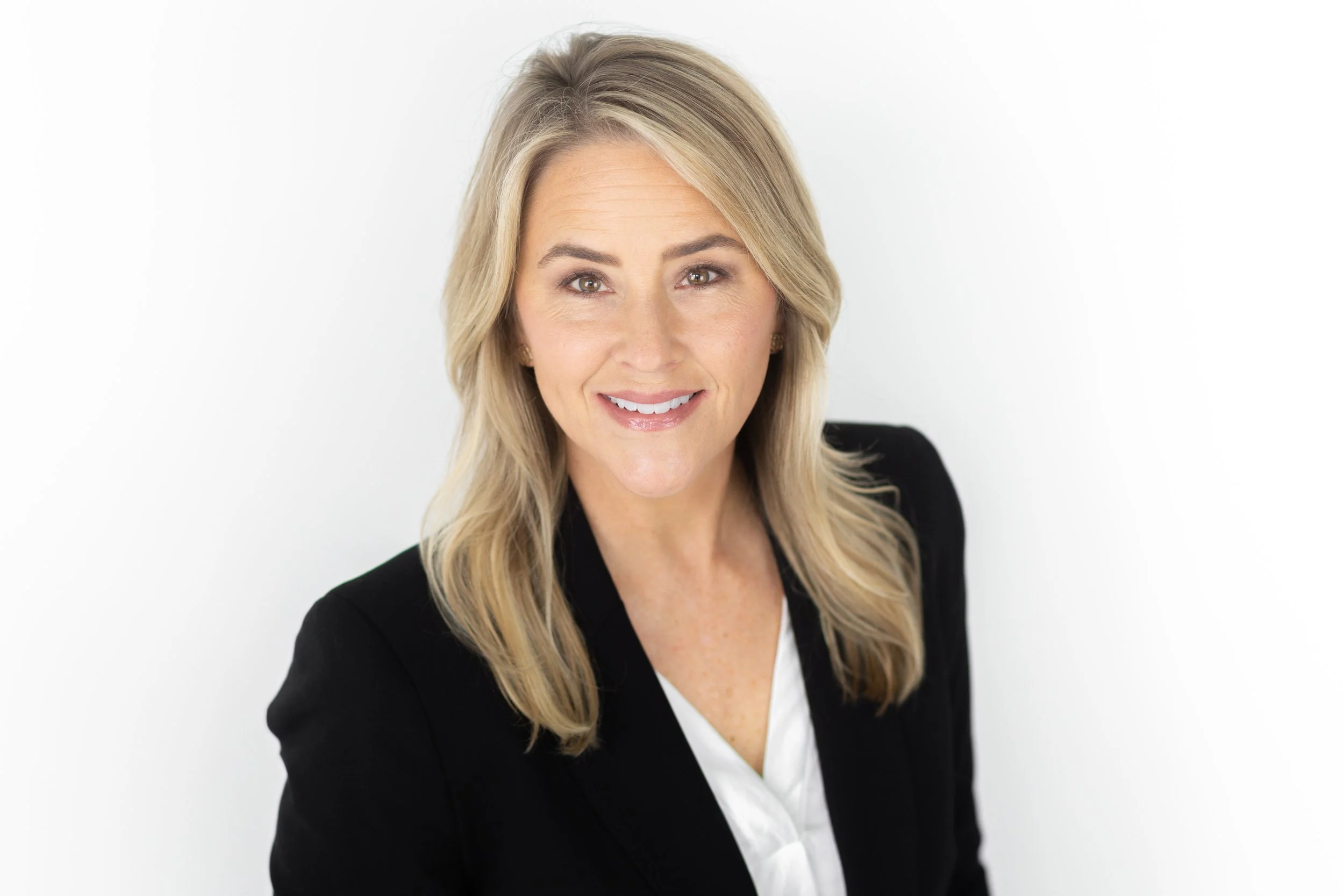 Lezlie Habern Mini Branding Session-2.jpg