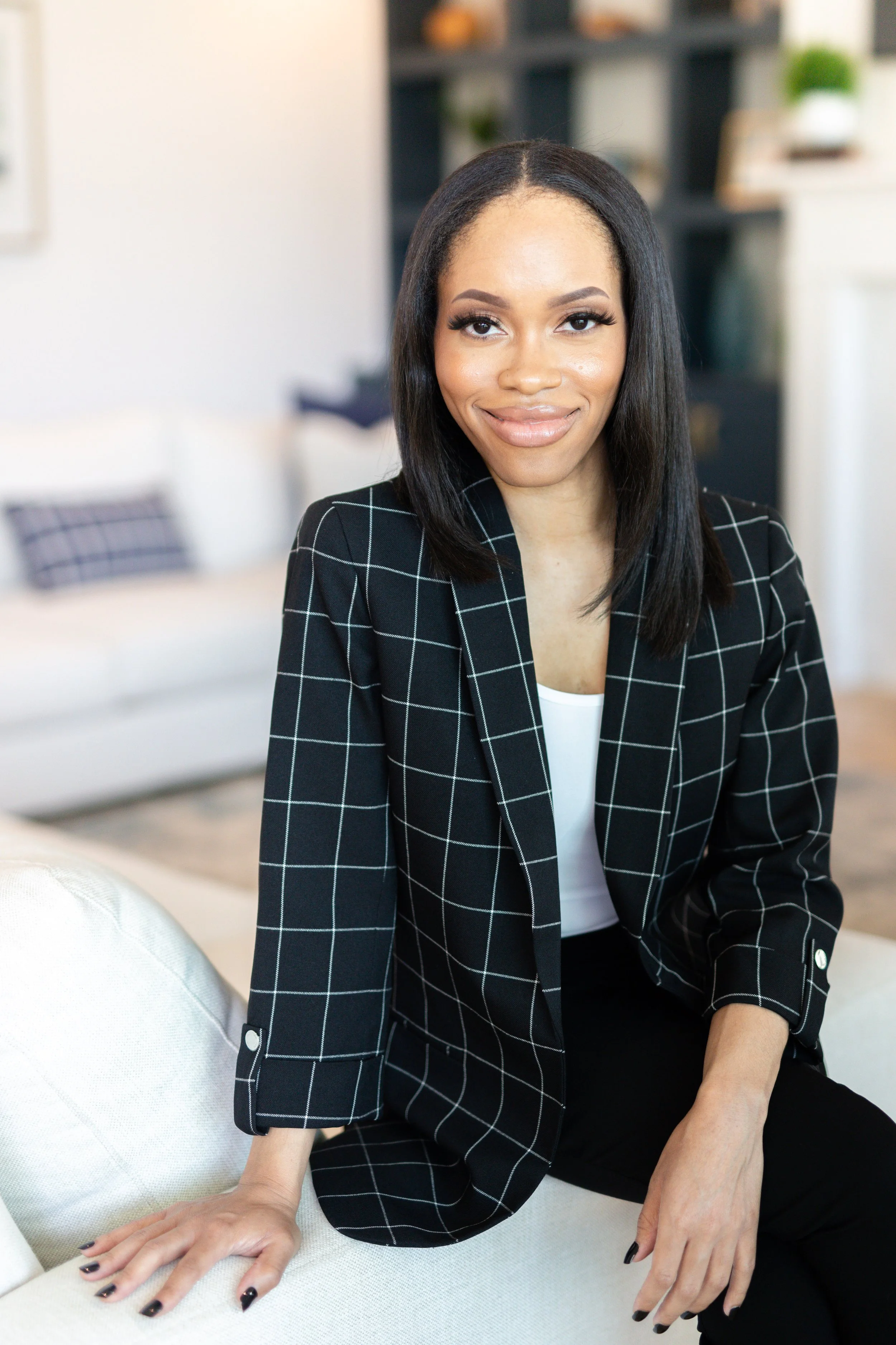 Shyteia Cosby Branding Session-99.jpg