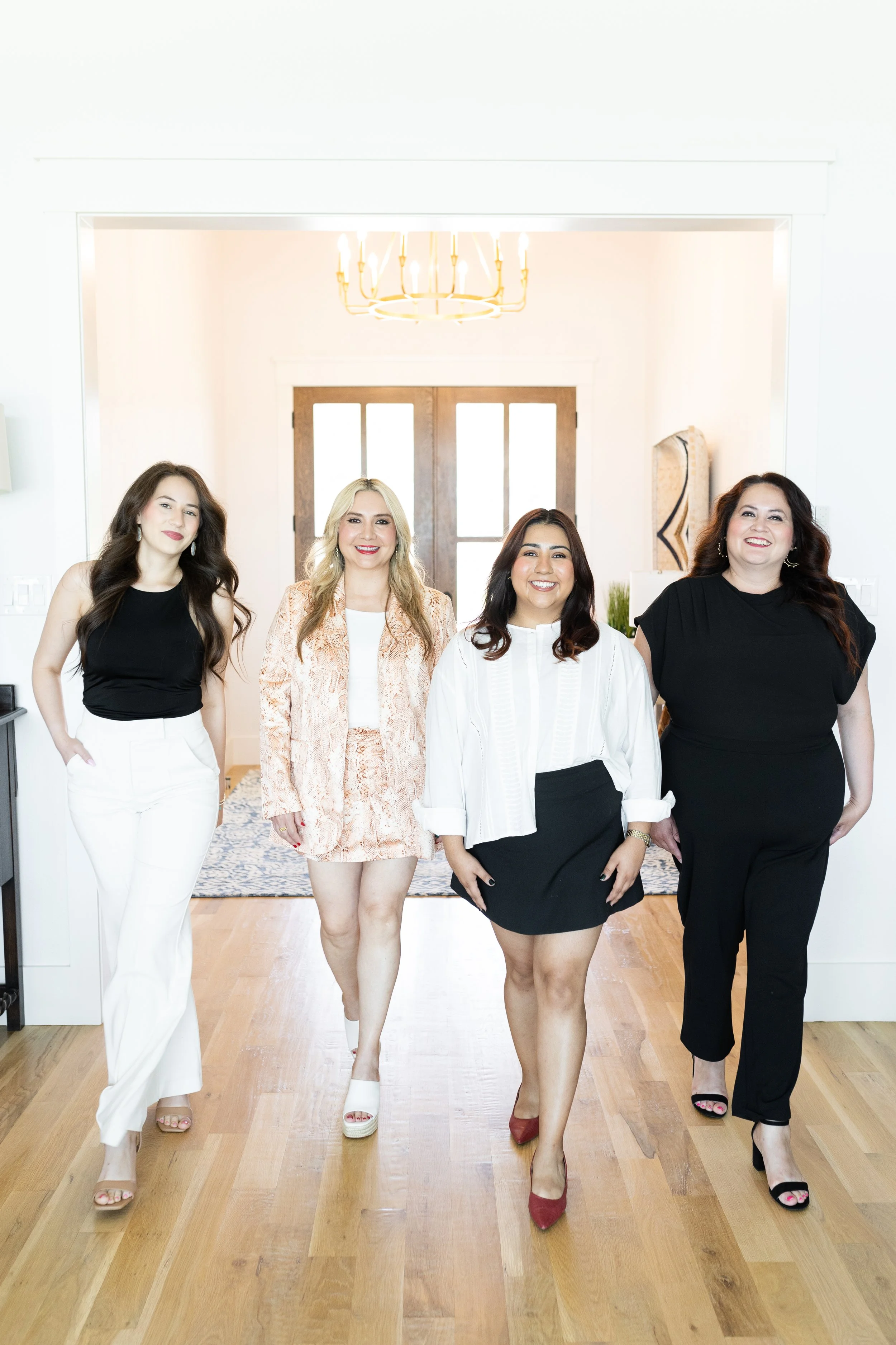 Maribel Saldivar Branding Session-120.jpg