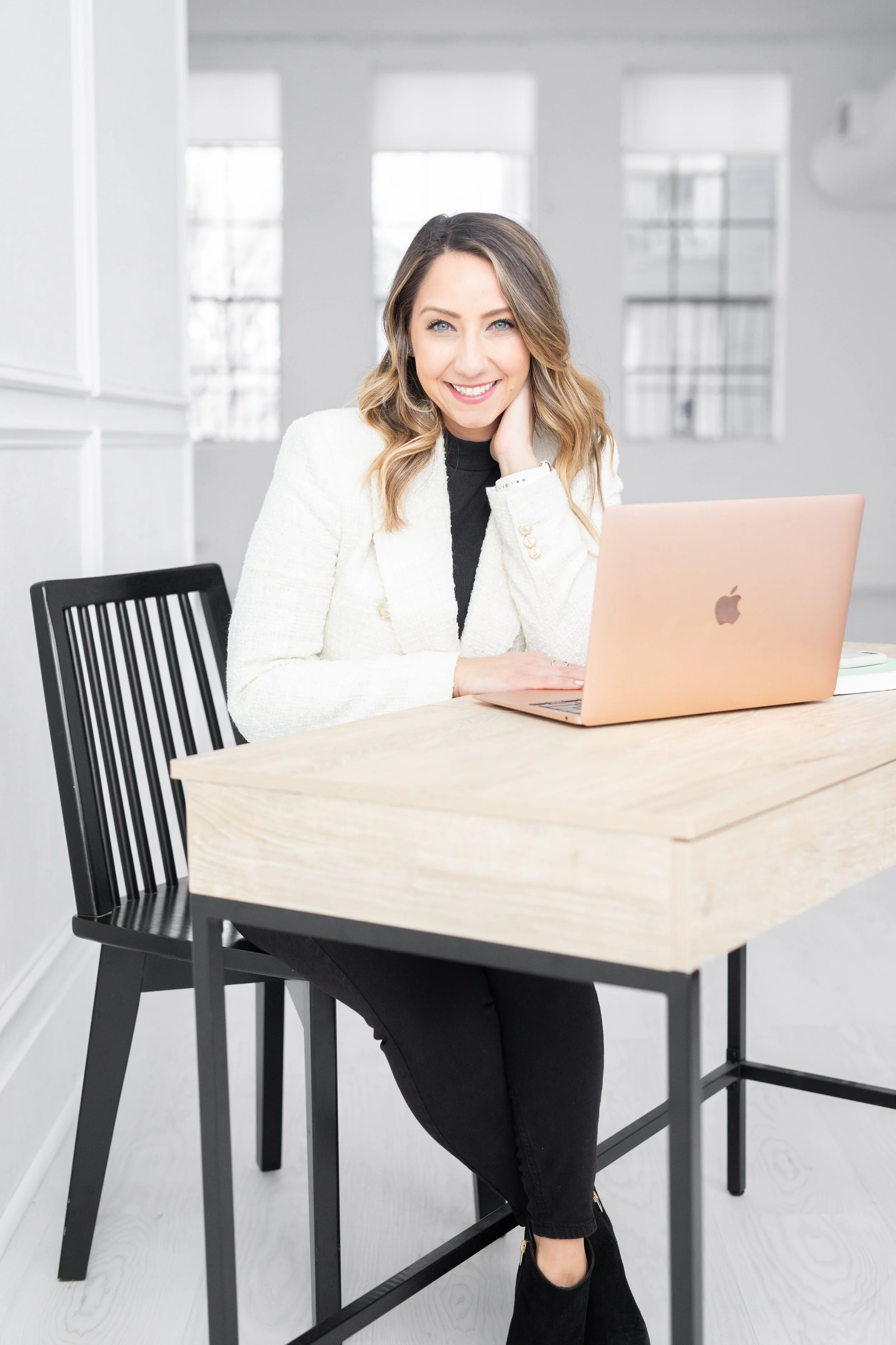 Kari Cummings Branding Session-52.jpg