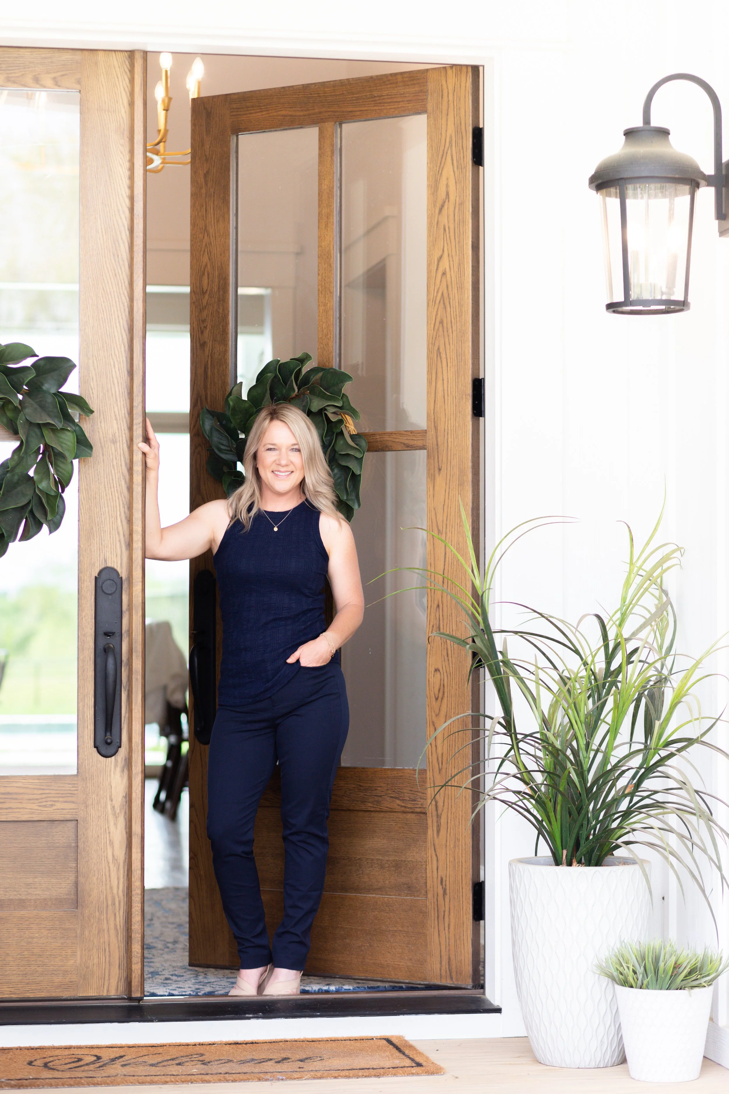 Tomie Fox Branding Session-20.jpg