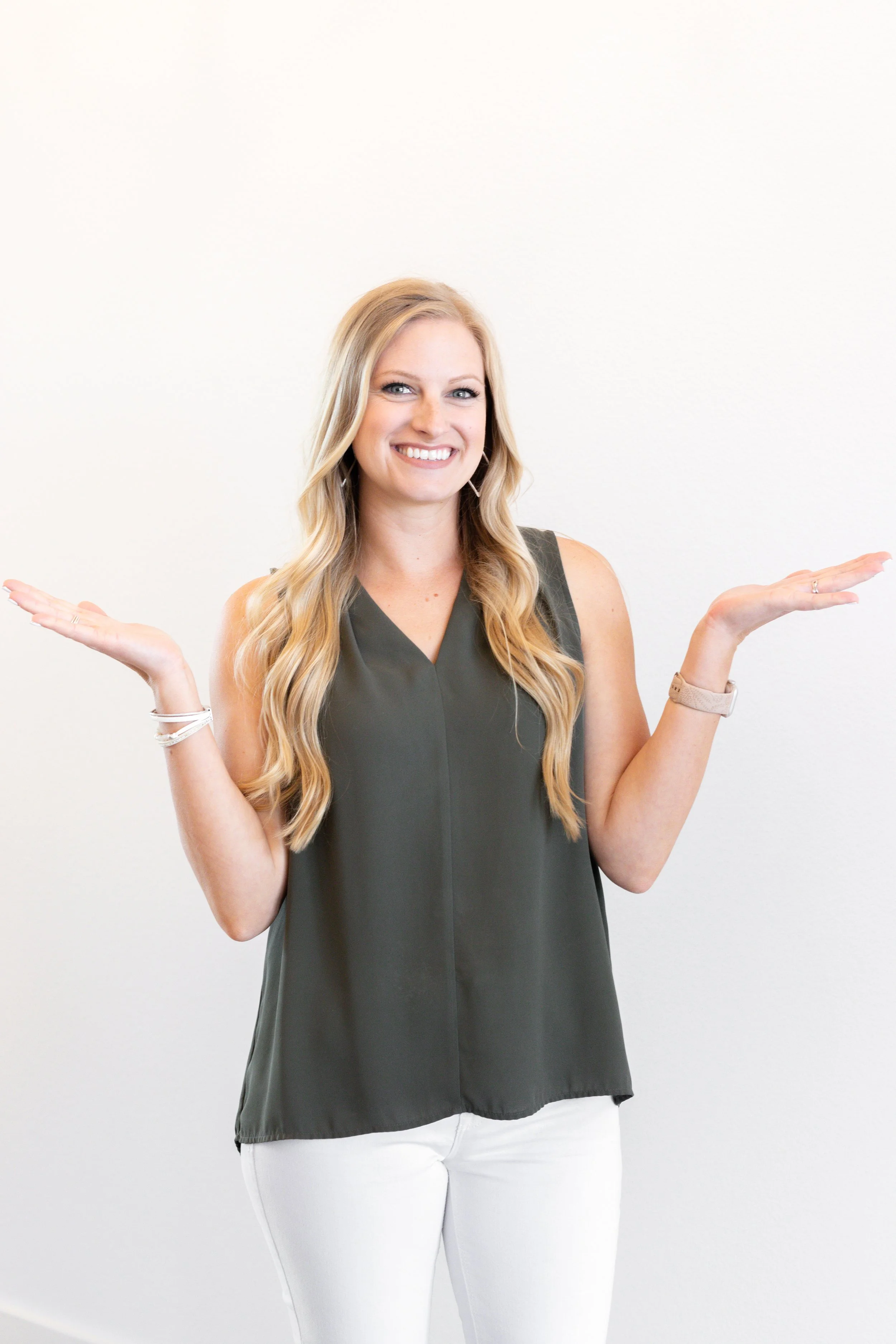 Tomie Fox Branding Session-74.jpg