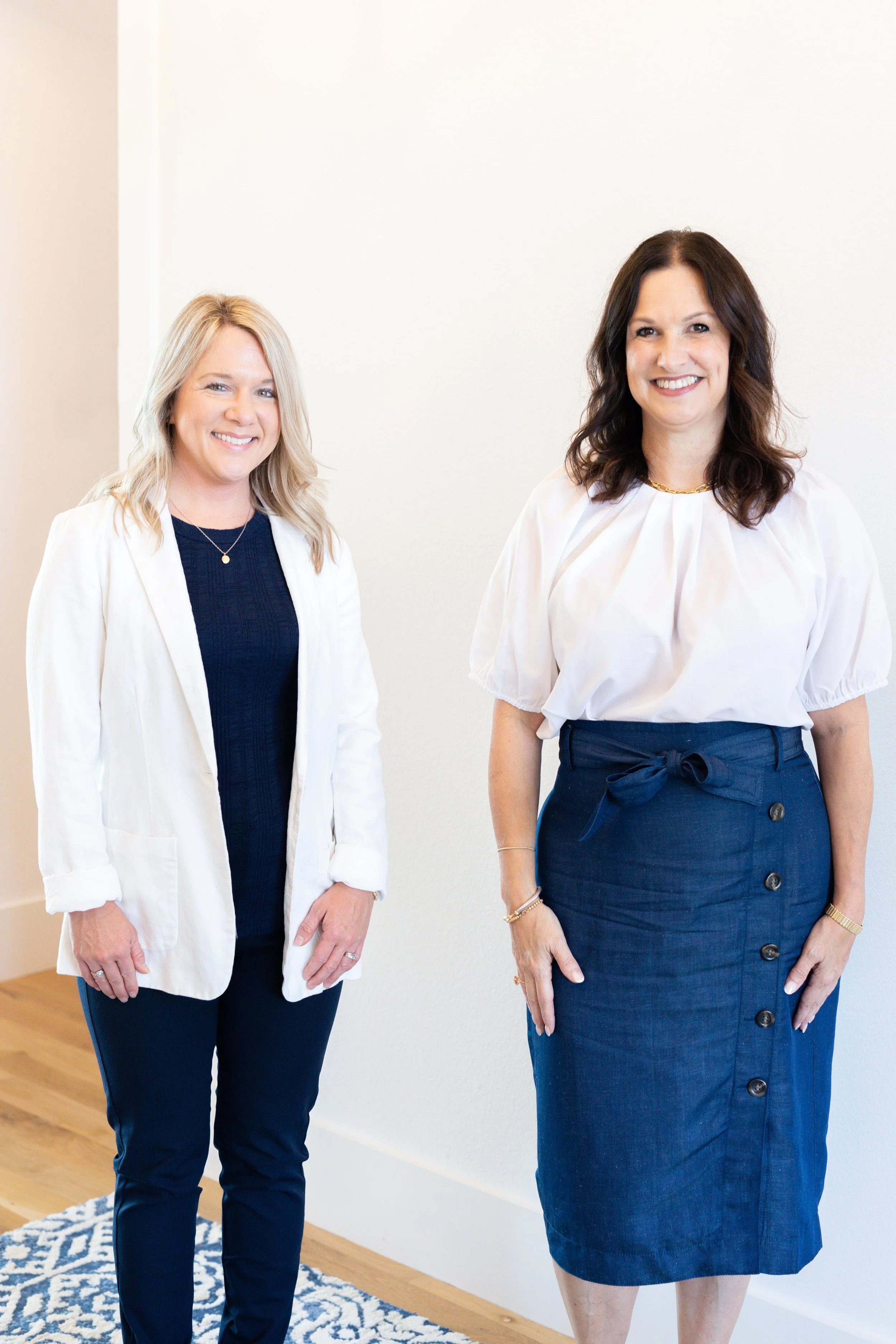 Tomie Fox Branding Session-67.jpg