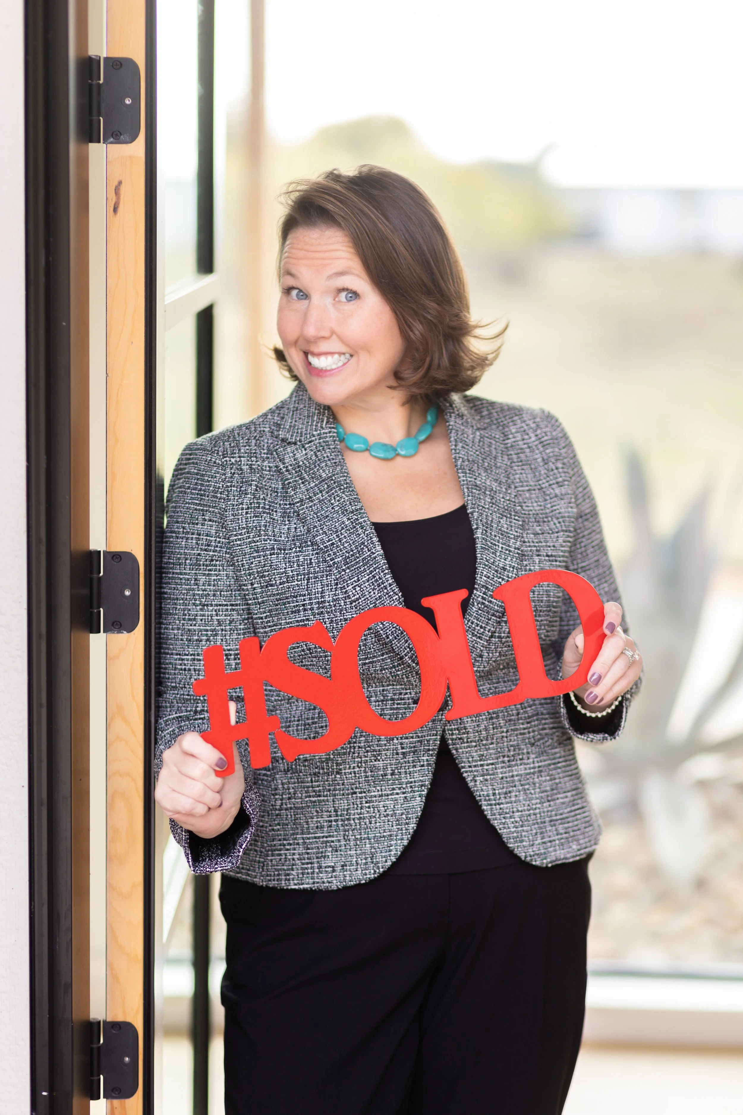 Tiana Weber Branding Session reedit-92.jpg