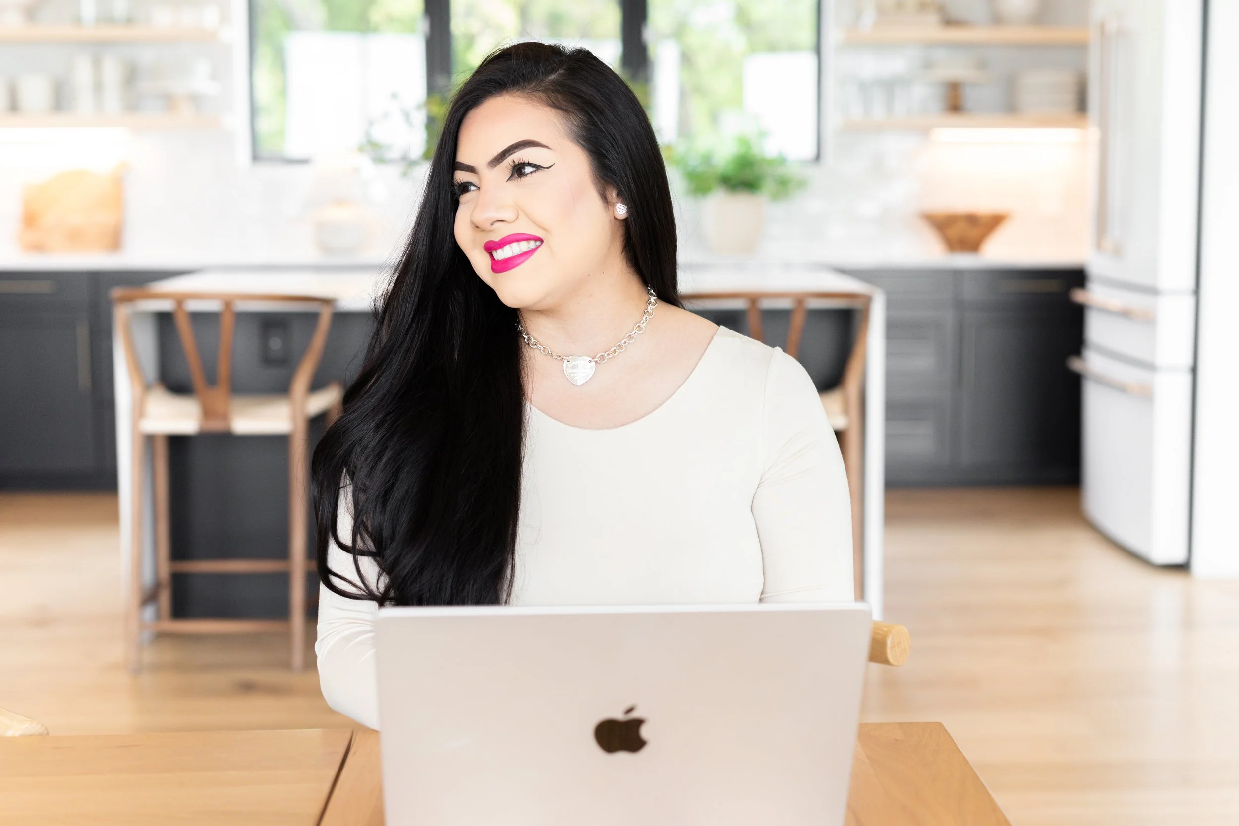 Viviana Shoulders Branding Session-28.jpg