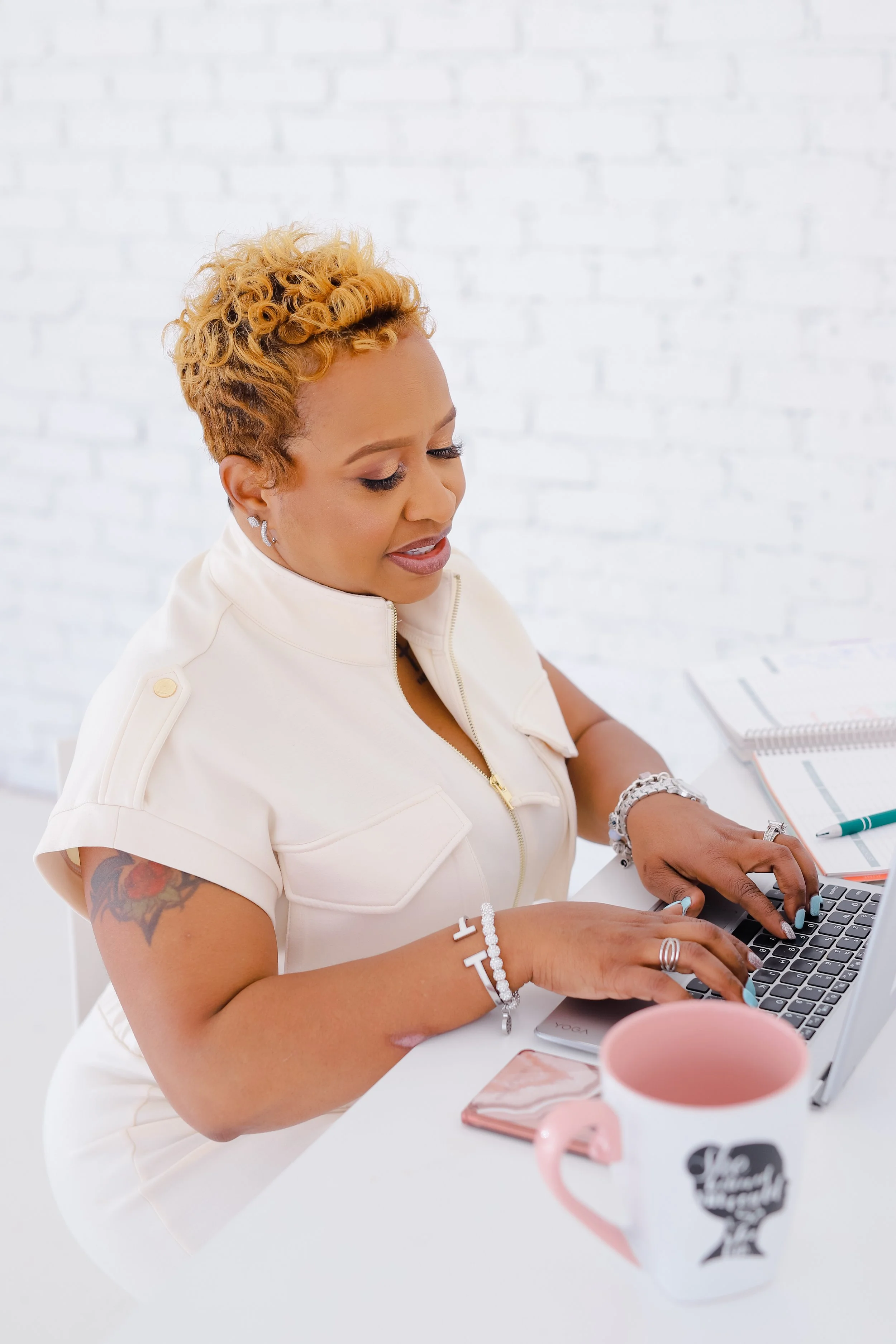 Shivonne Carolina Branding Session-69.jpg