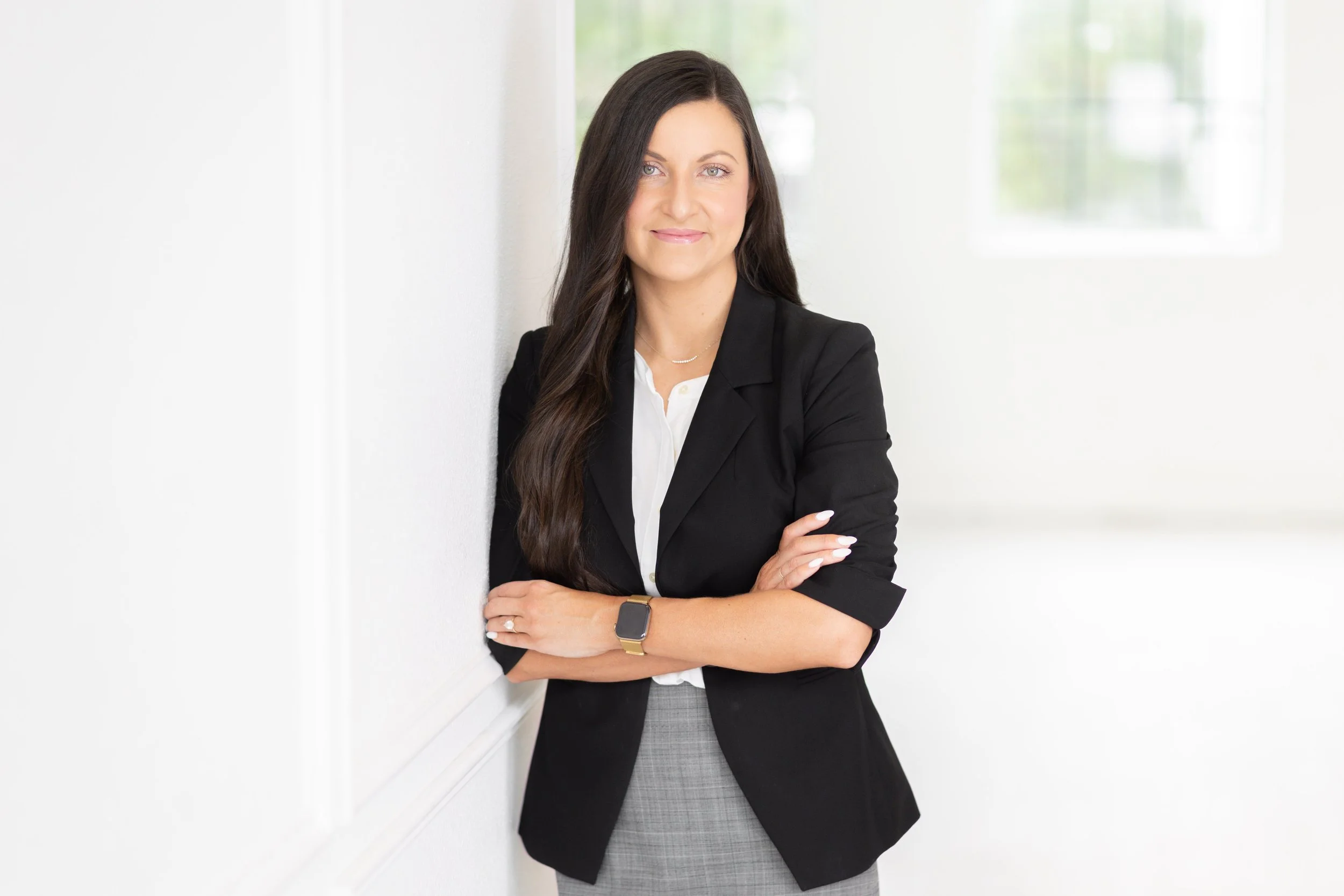 Lauren Edmisson Headshot Mini Session-37.jpg