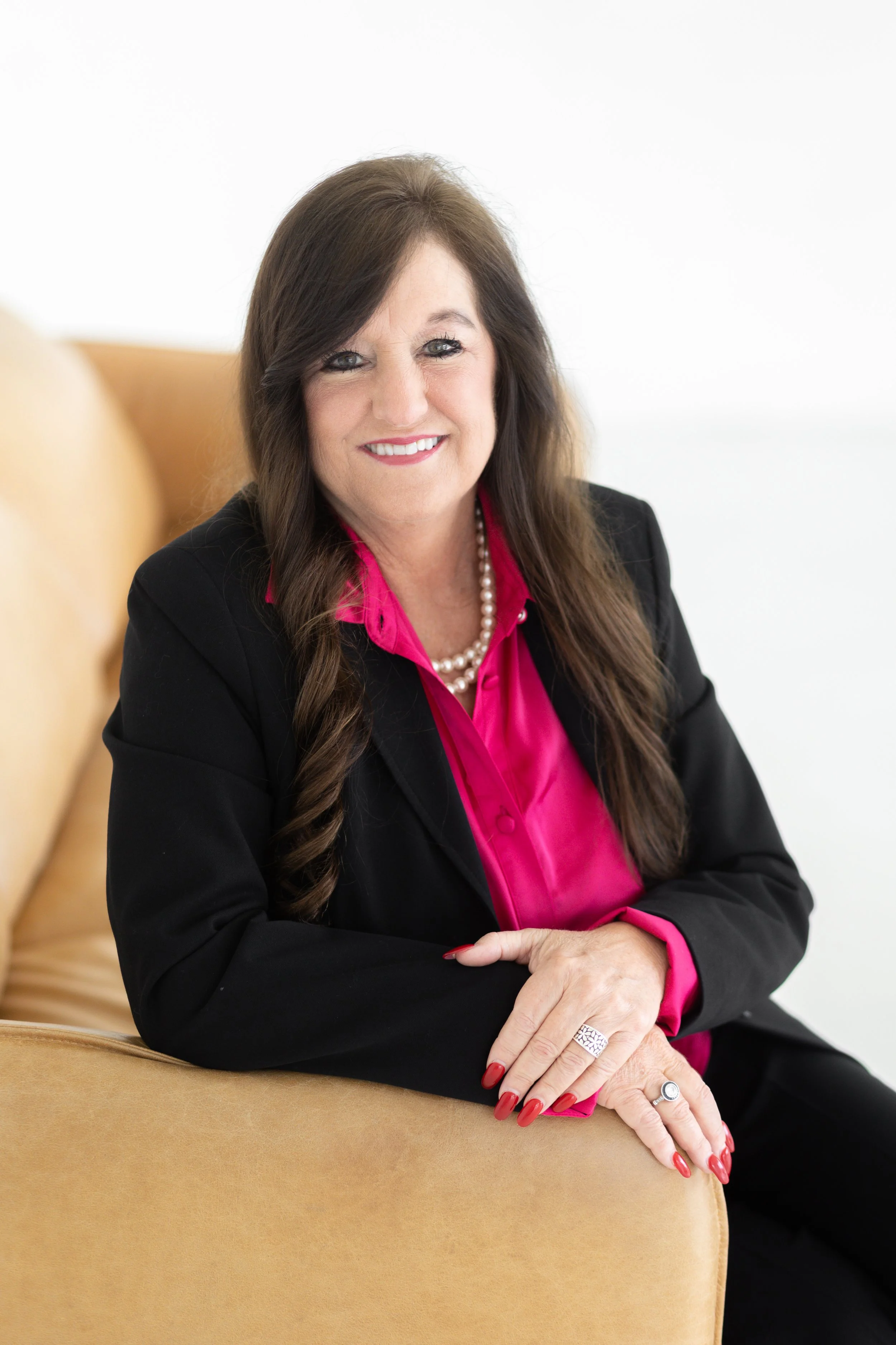 Leslie Williams Headshot Mini Session-14.jpg