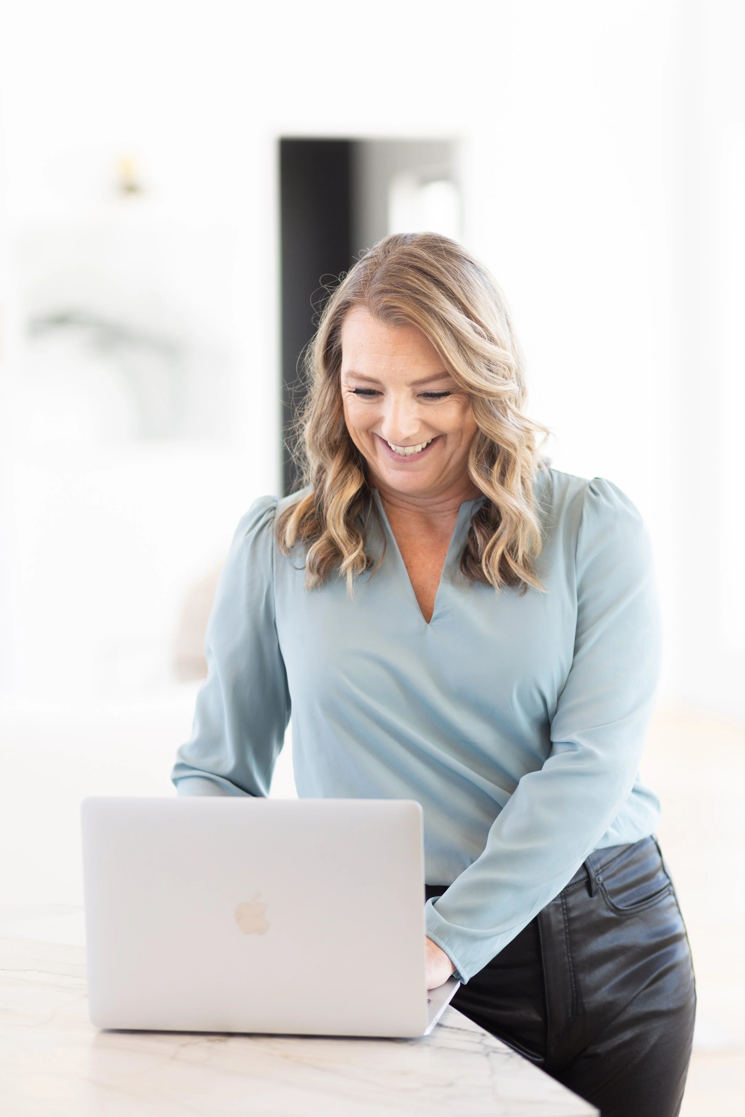 Kim McLelland Branding Session-217.jpg