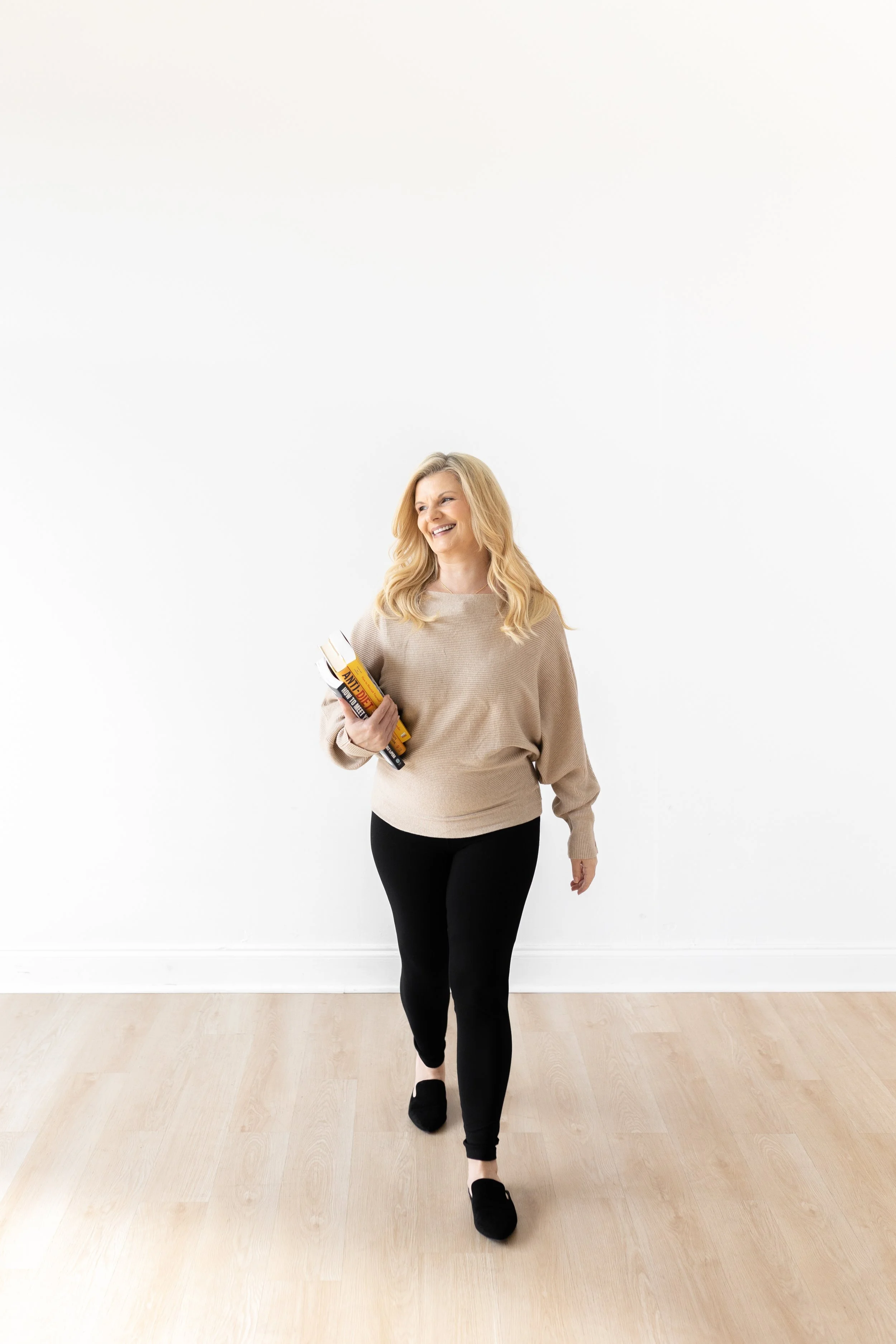 Brandy Walker Branding Session -66.jpg