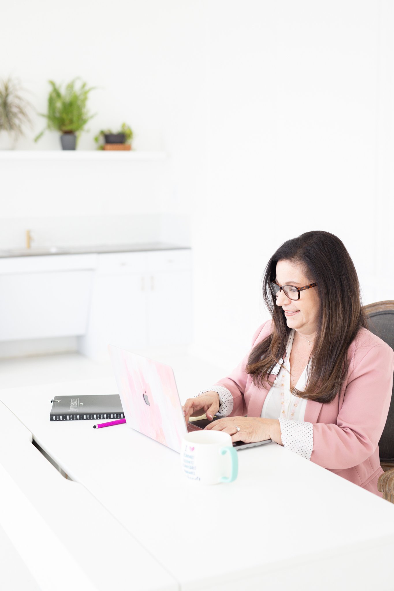 Amelia Valdez Branding Session -30.jpg