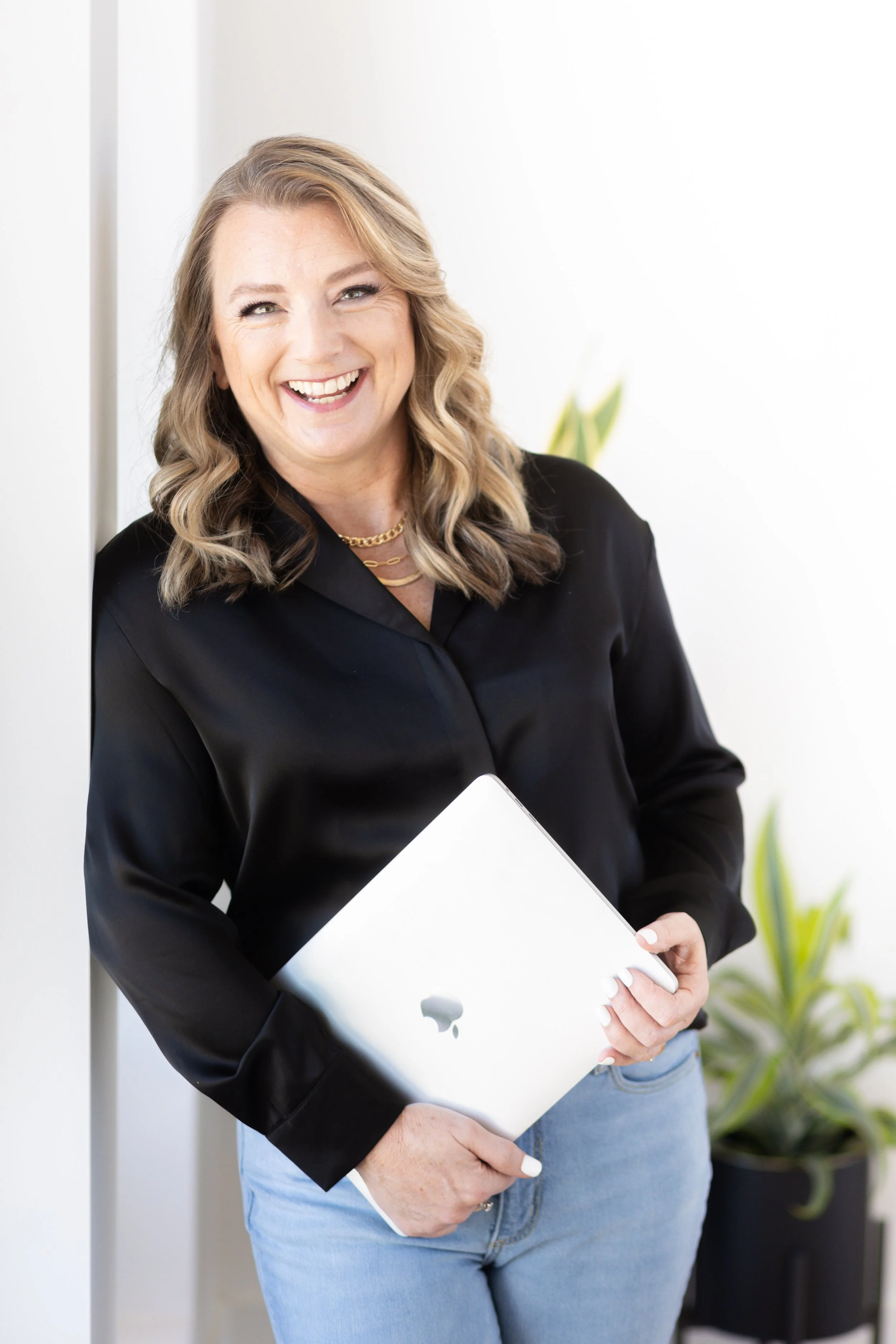 Kim McLelland Branding Session-34.jpg