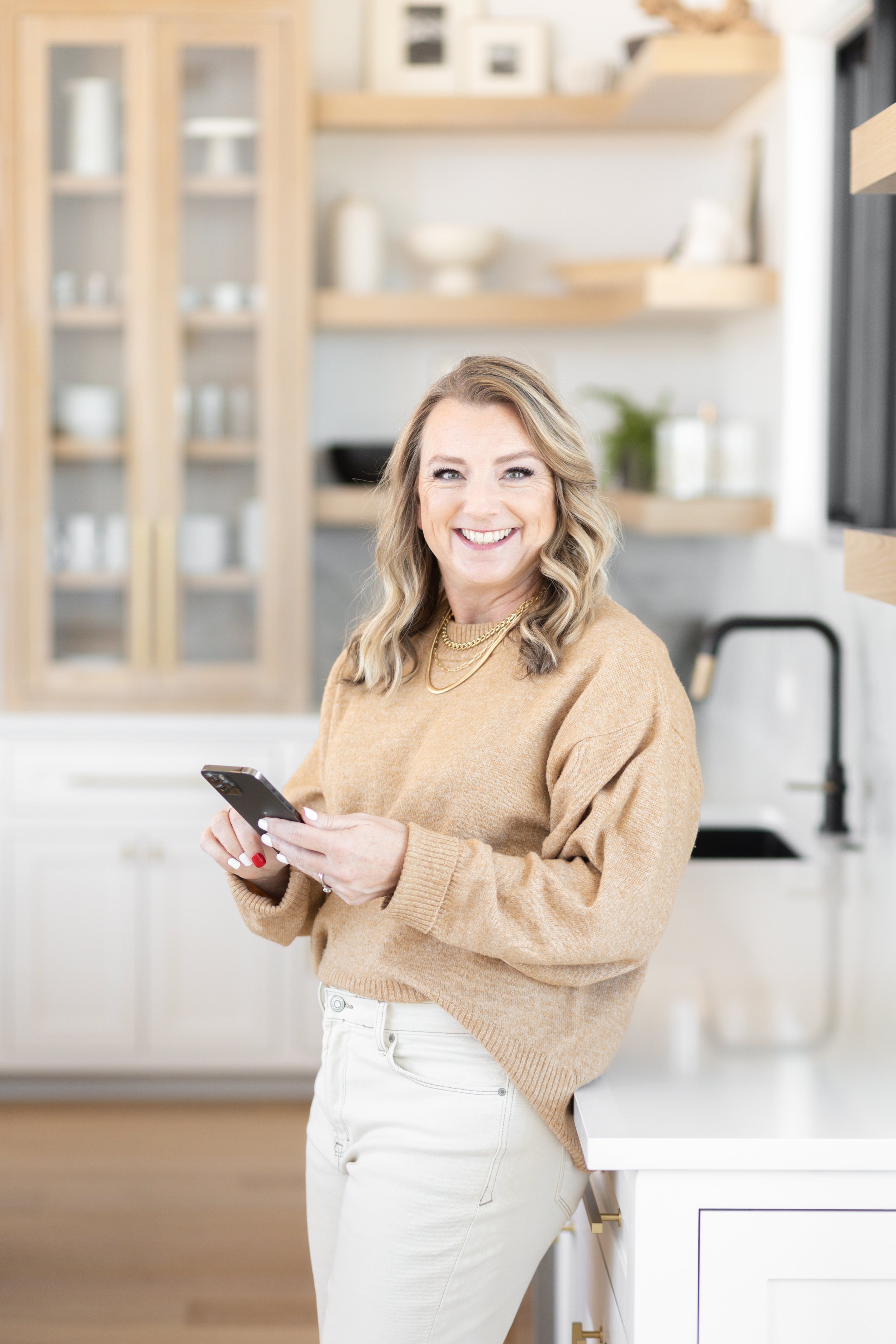 Kim McLelland Branding Session-65.jpg