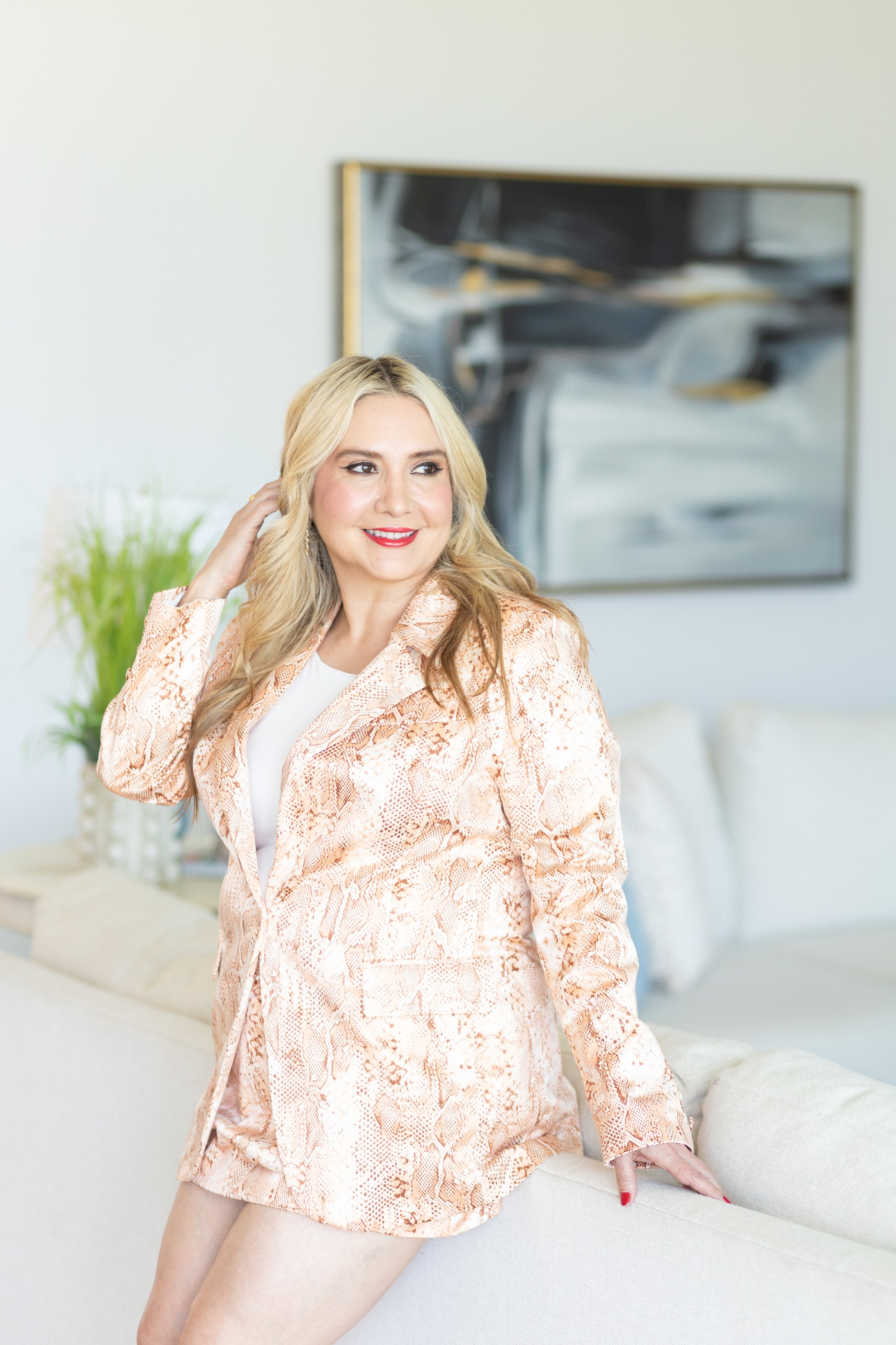 Maribel Saldivar Branding Session-12.jpg