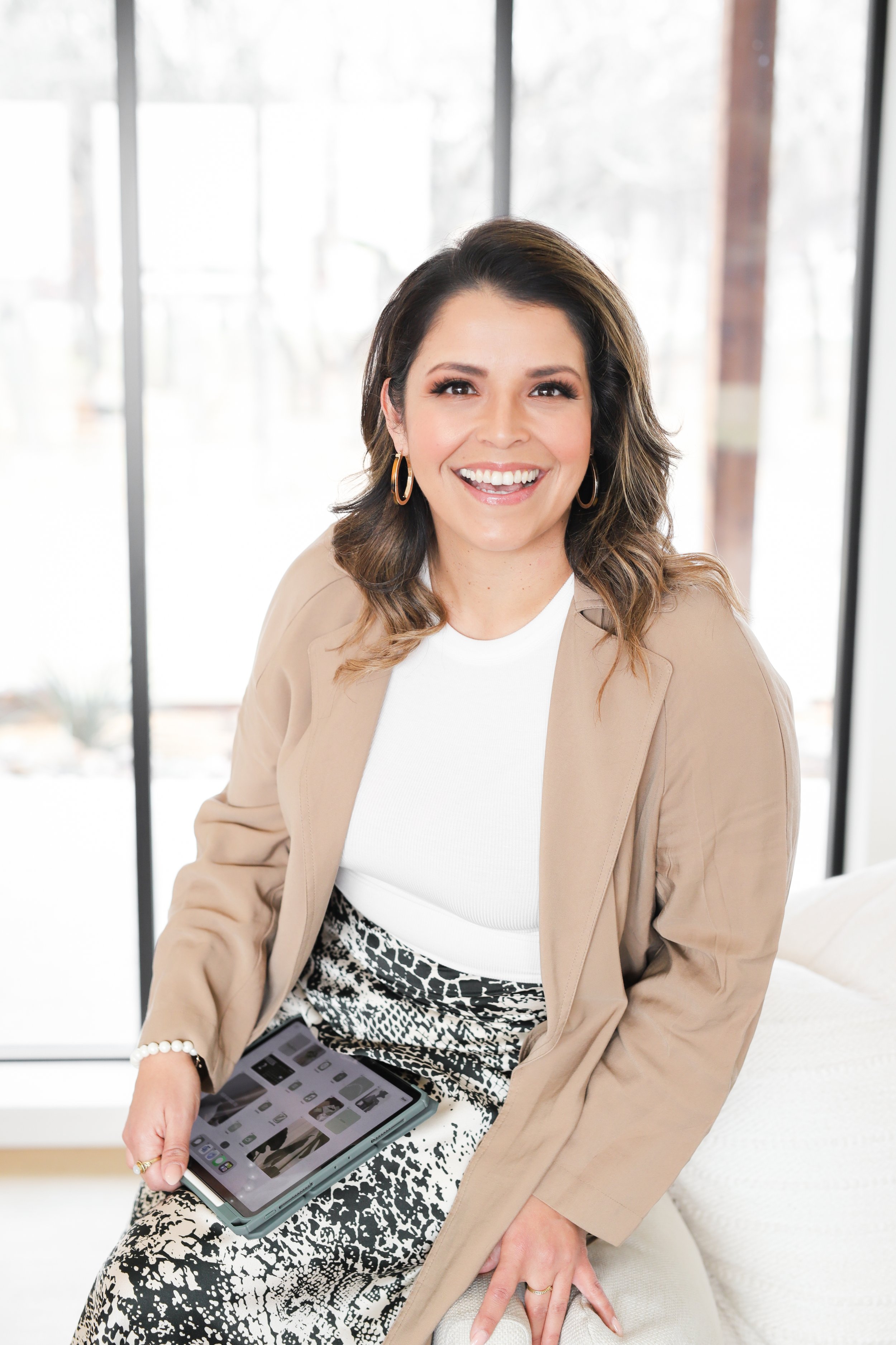 Erica Anaya Branding Session-81.jpg