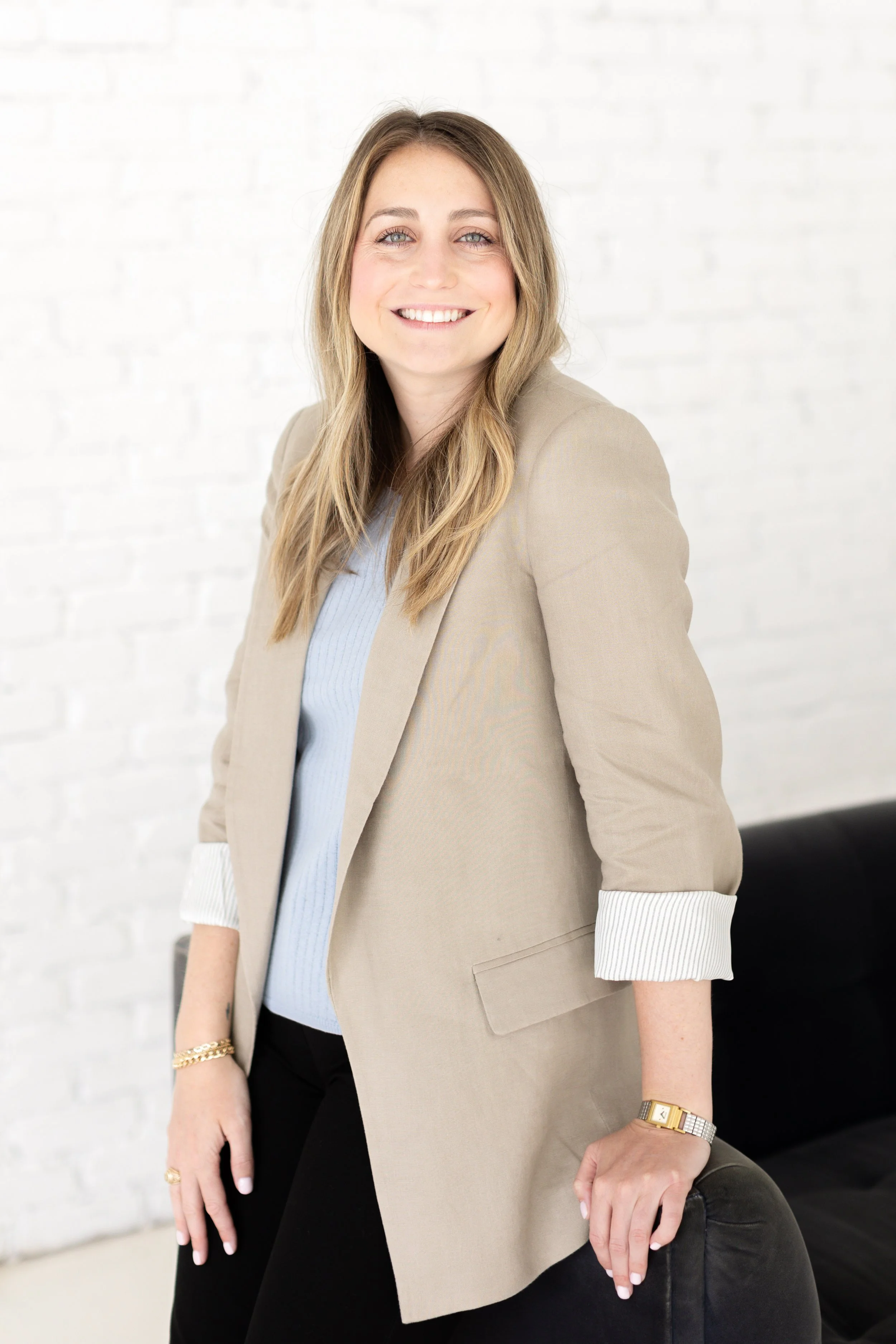 Kendall Bullock Headshot Mini Session-16.jpg