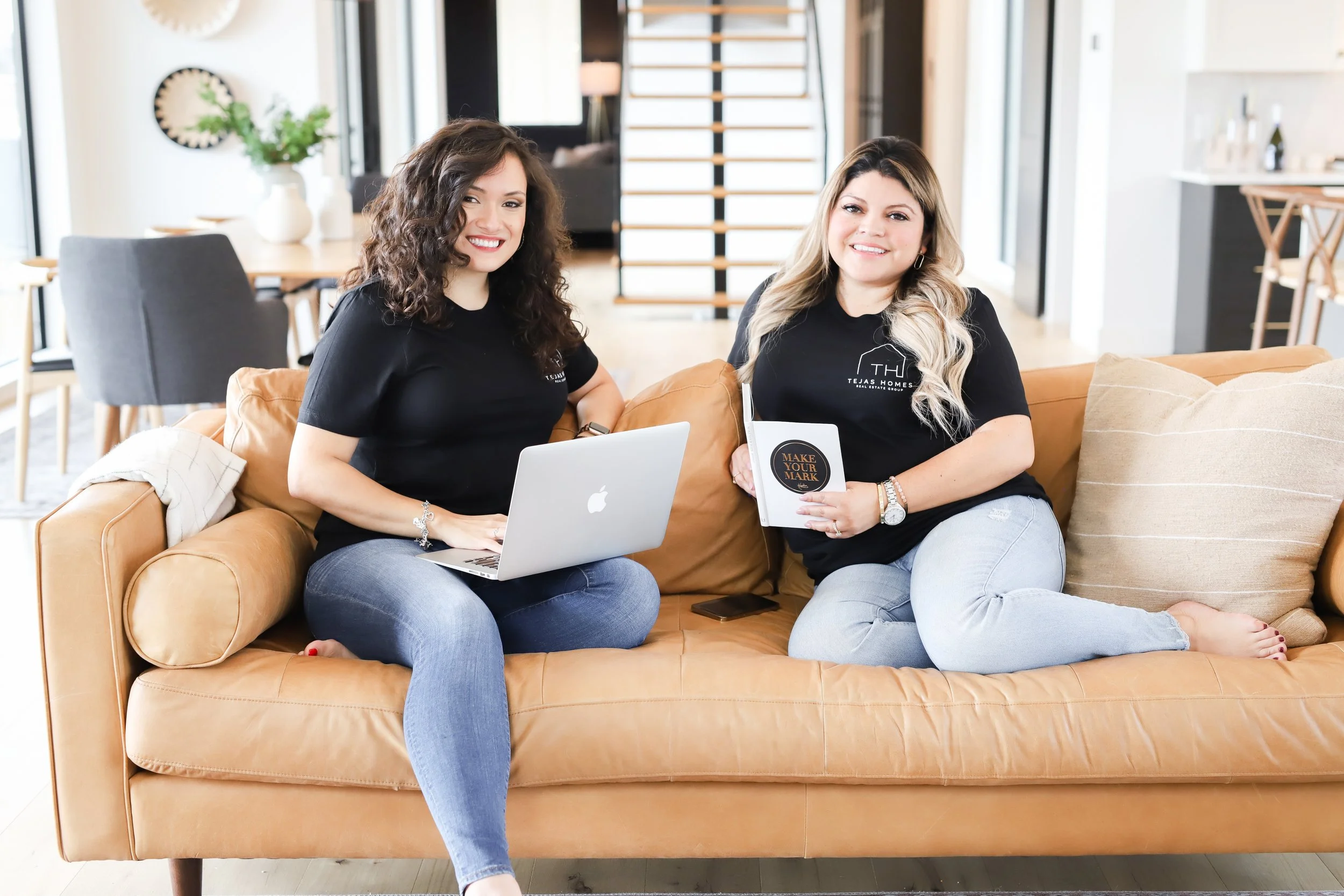 Venesa Acosta Branding Session-67.jpg