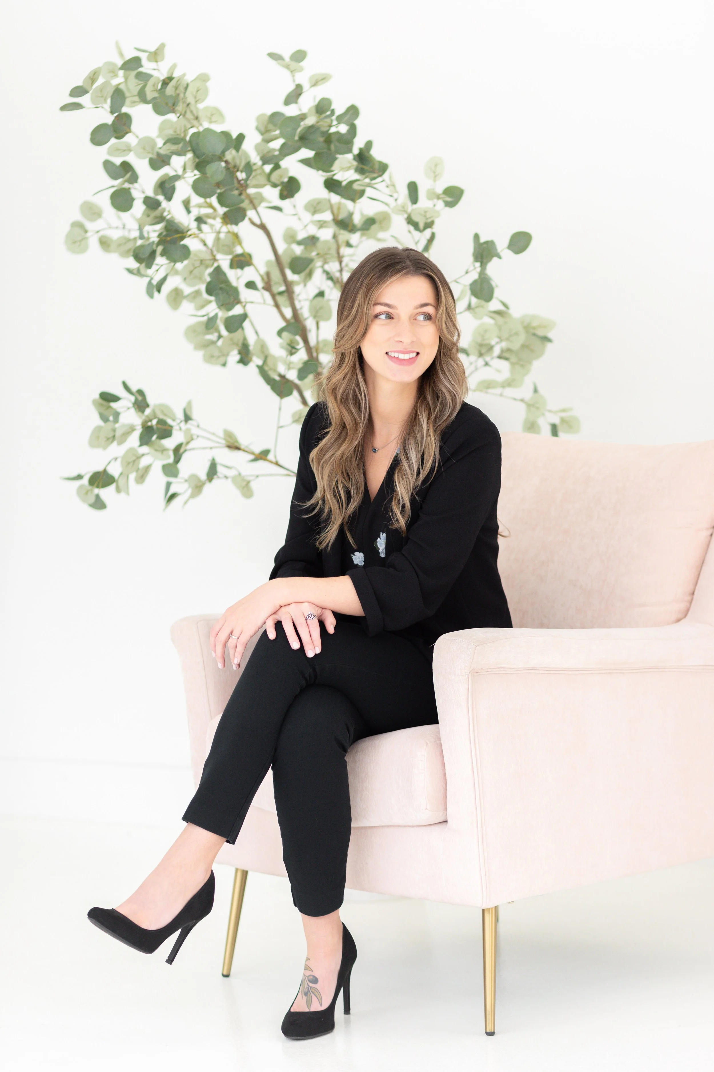 Maddie Tedder Headshot Mini Sesion-16.jpg