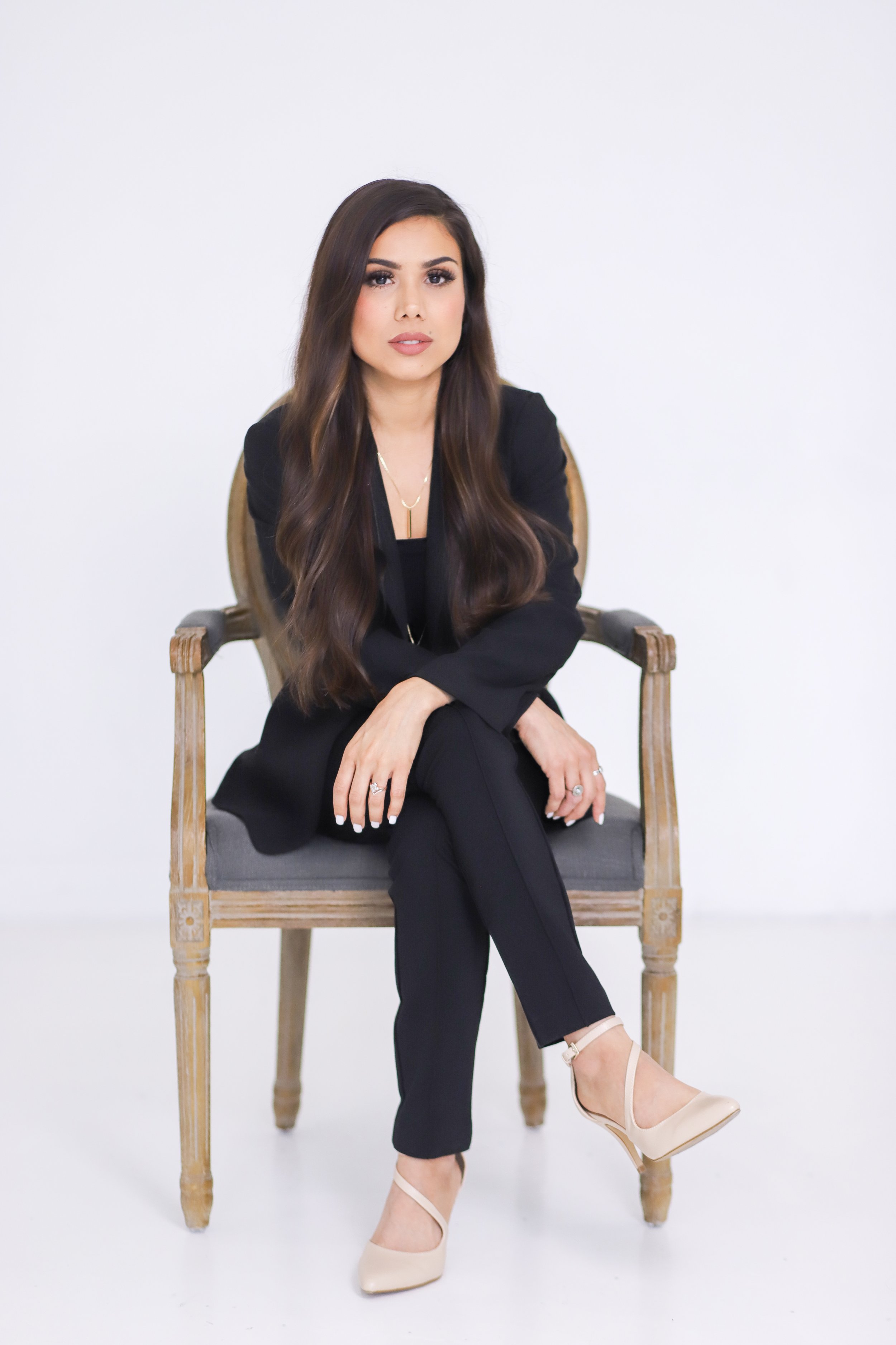 Tatiana Devecki Team Session-13.jpg