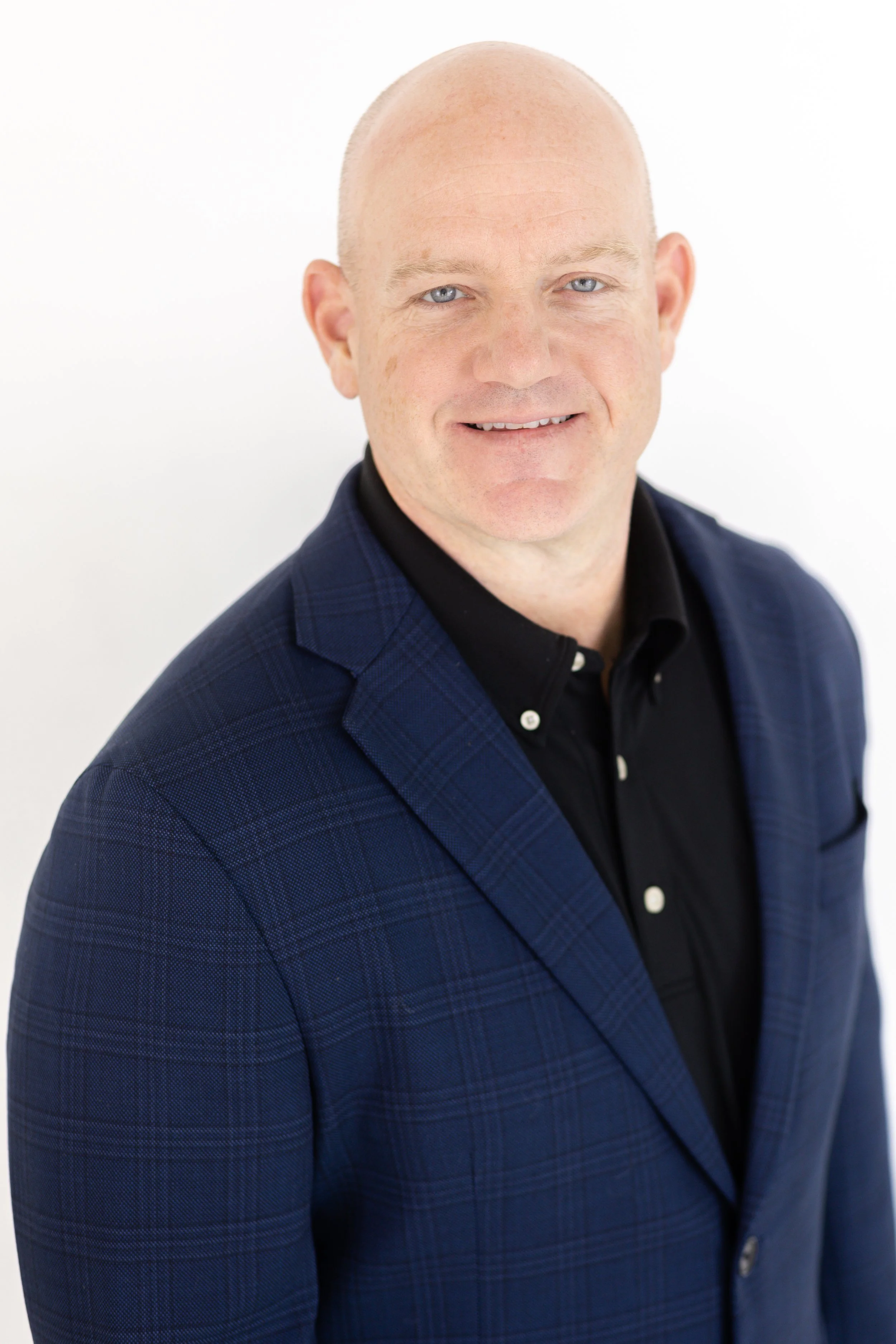 Monty Sands Headshot Mini Session-4.jpg