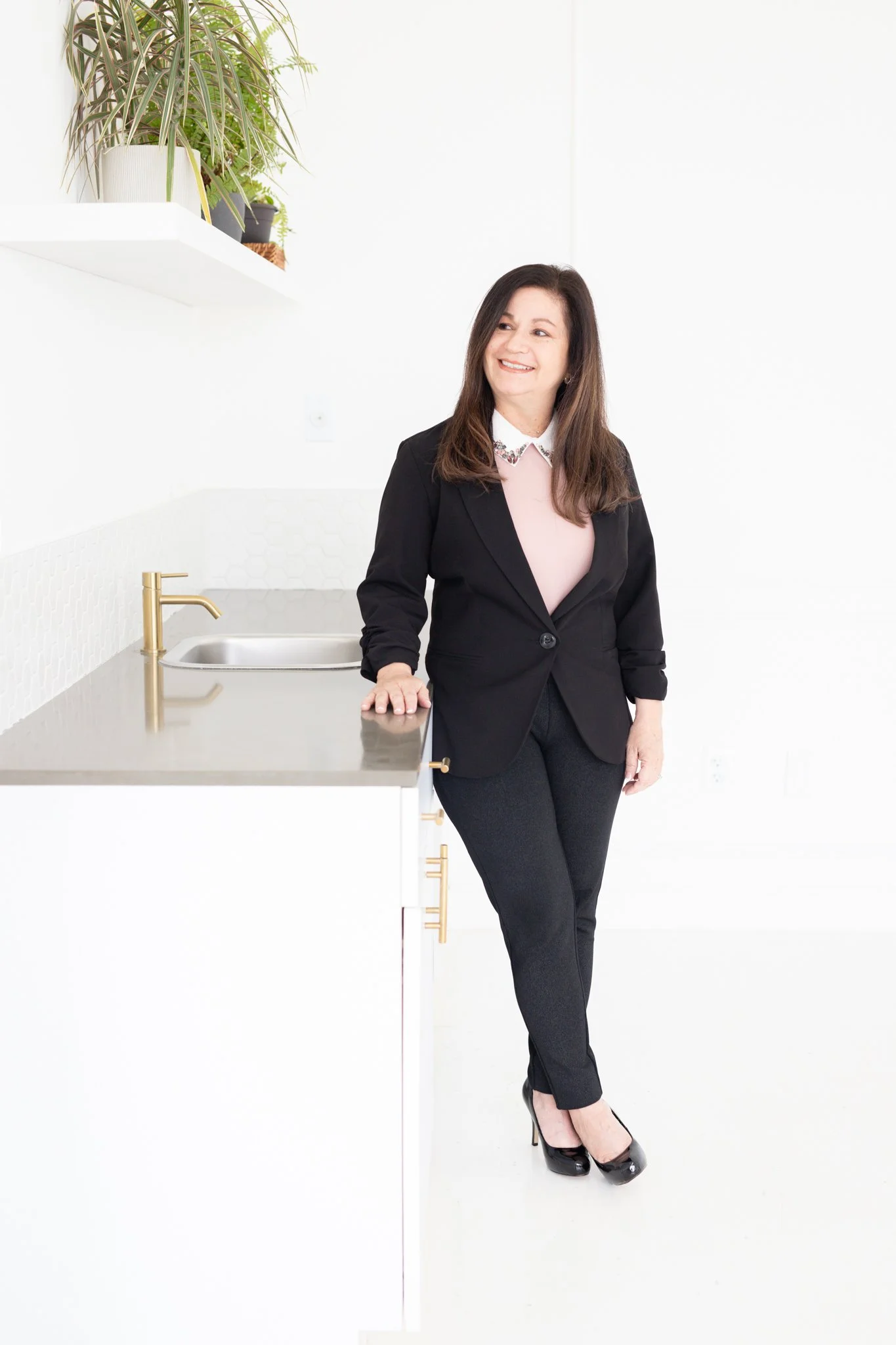 Amelia Valdez Branding Session -91.jpg