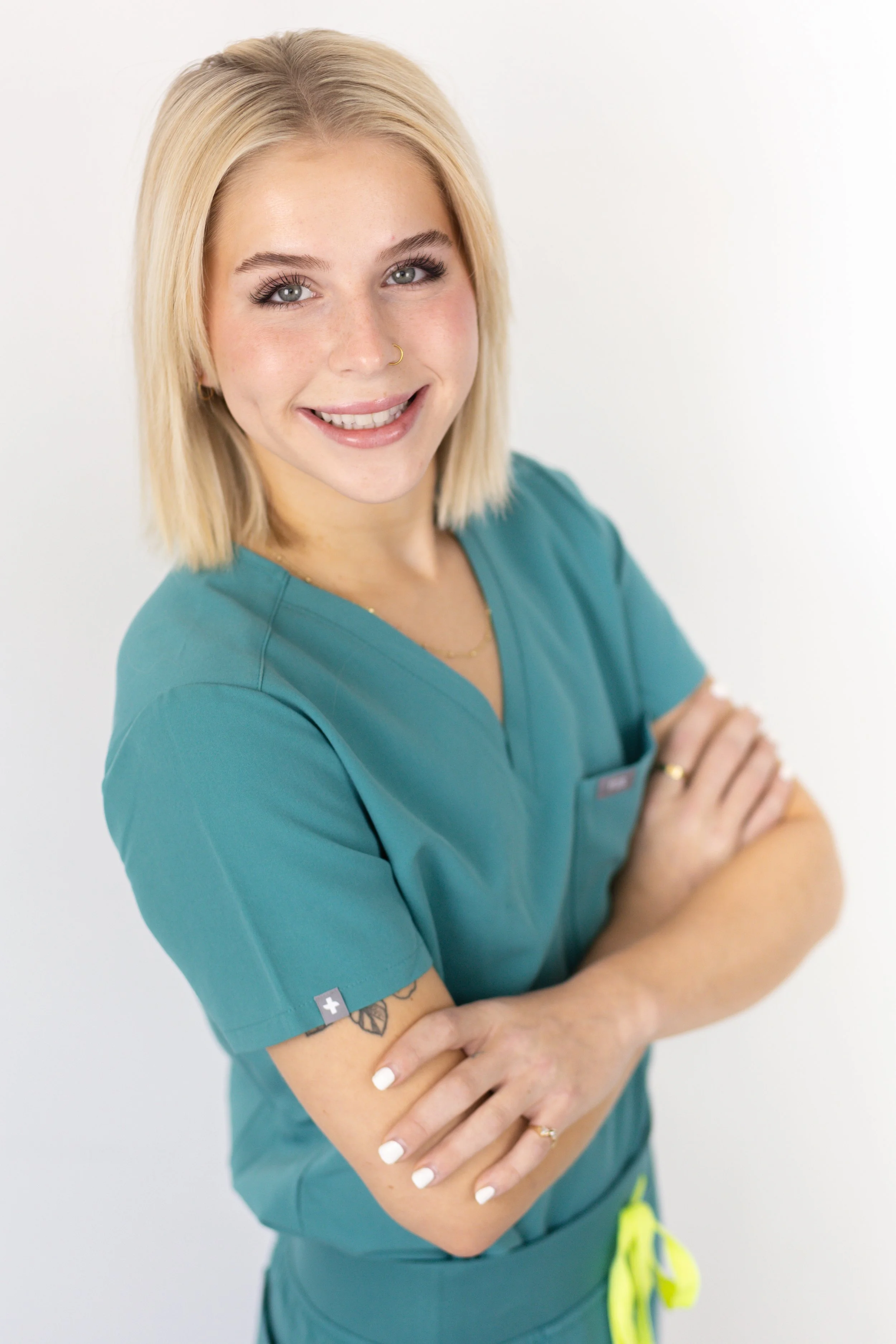 Beki Kellogg Headshot session -18.jpg